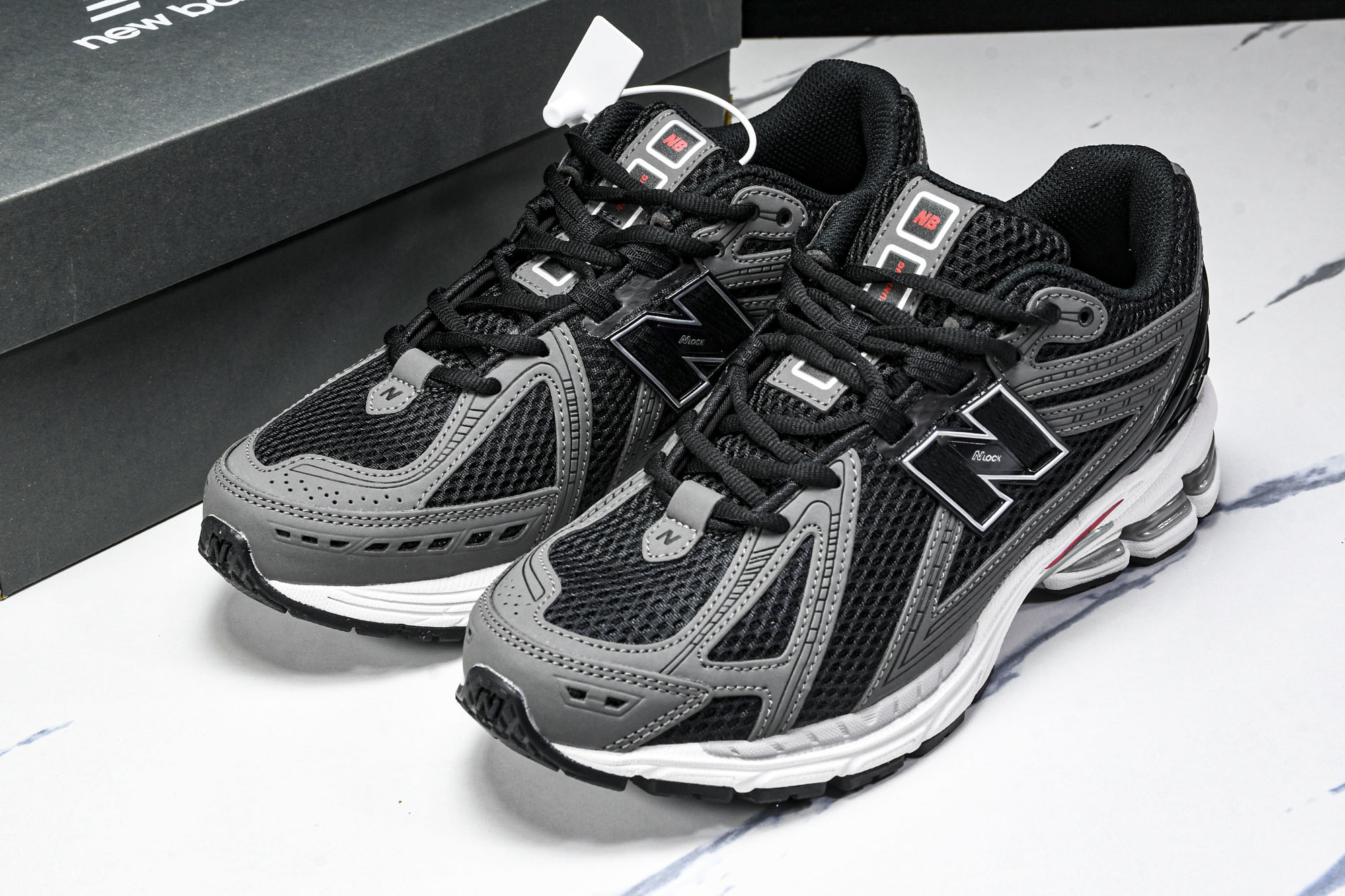 New Balance 1906系列复古老爹风休闲运动慢跑鞋 U1906RCB #YZ010#鞋款灵感源