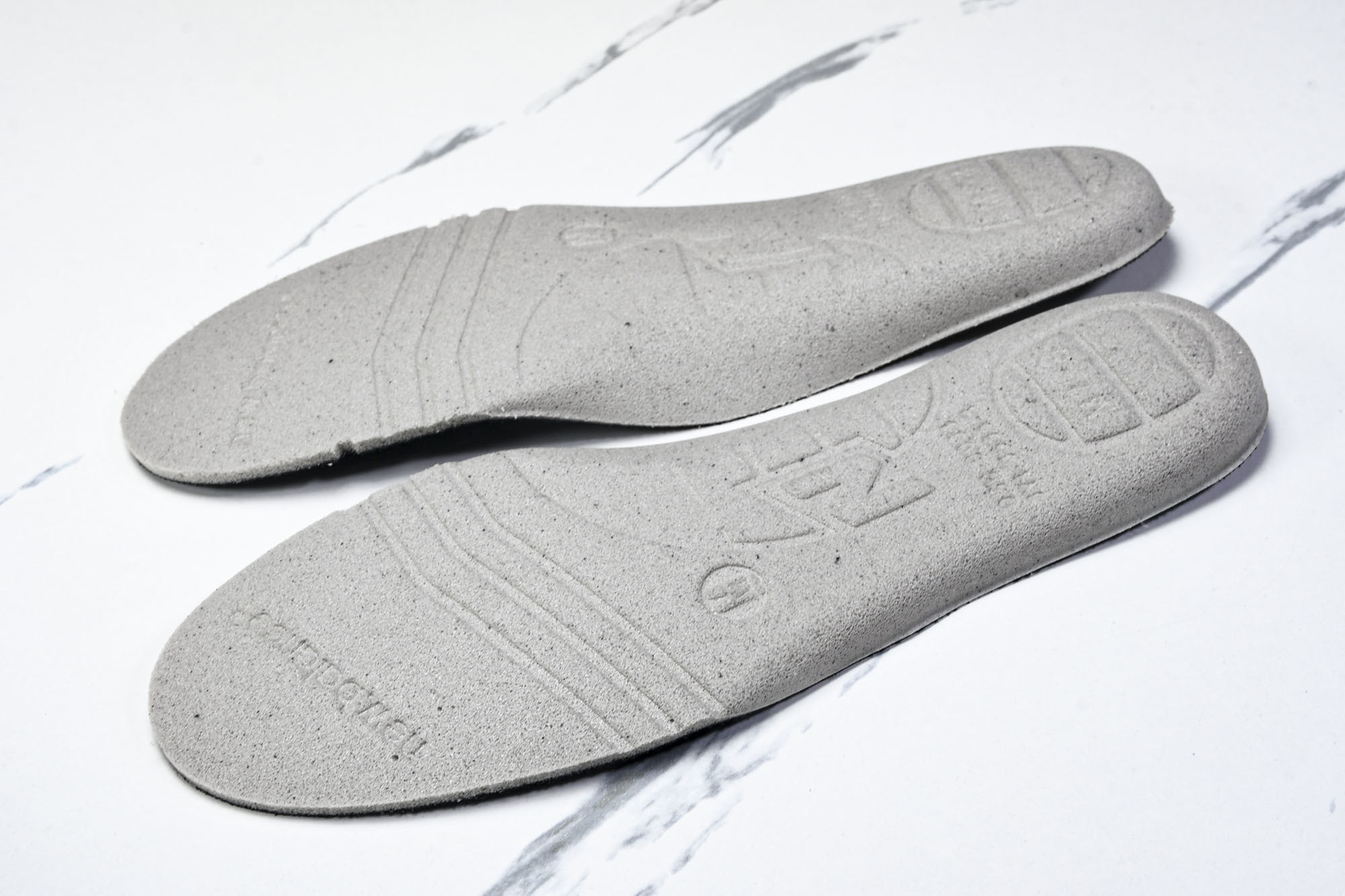 New Balance 1906系列复古老爹风休闲运动慢跑鞋 U1906RCG #YZ010#鞋款灵感源