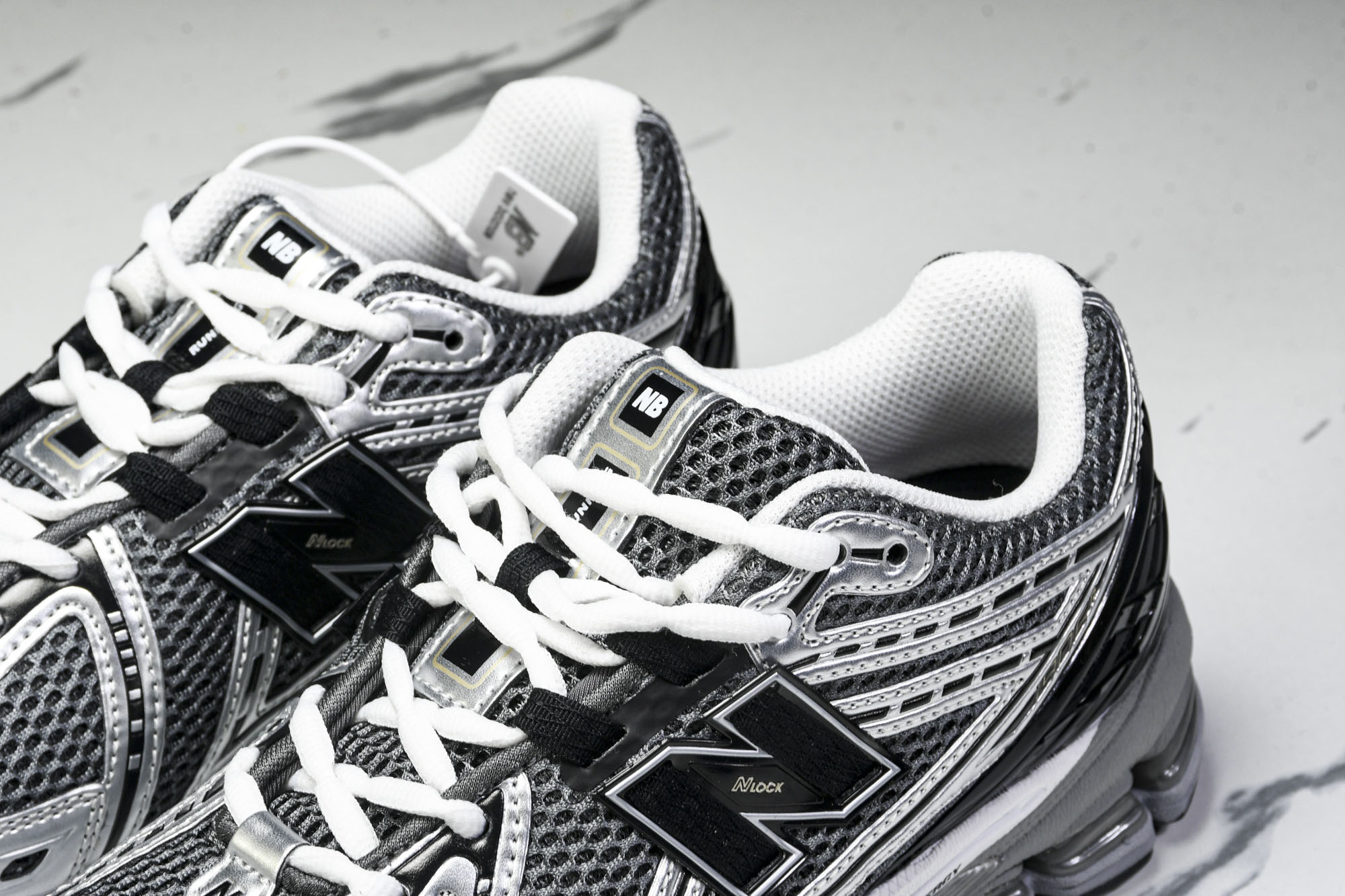 New Balance 1906系列复古老爹风休闲运动慢跑鞋 U1906RCG #YZ010#鞋款灵感源