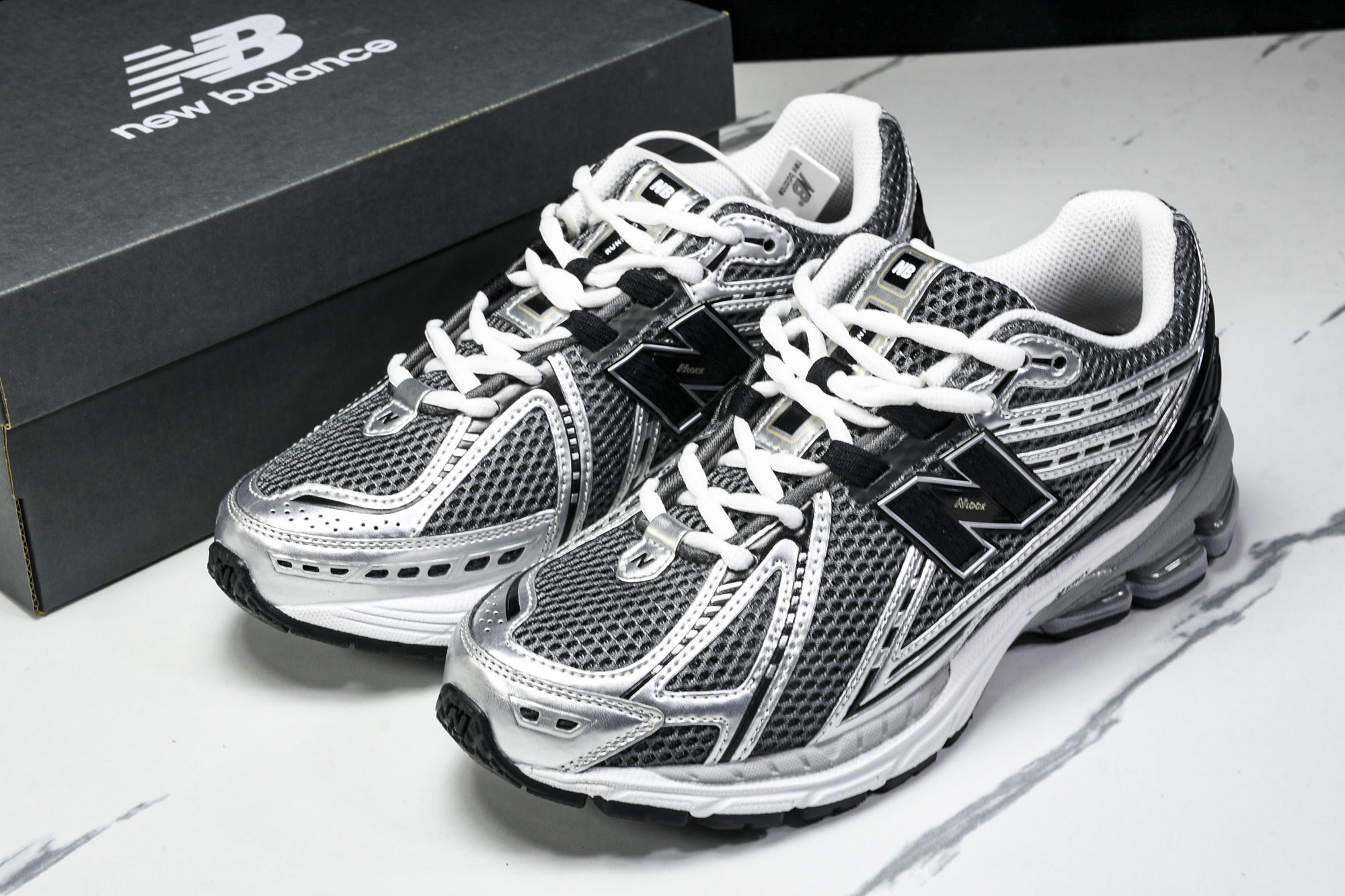 New Balance 1906系列复古老爹风休闲运动慢跑鞋 U1906RCG #YZ010#鞋款灵感源