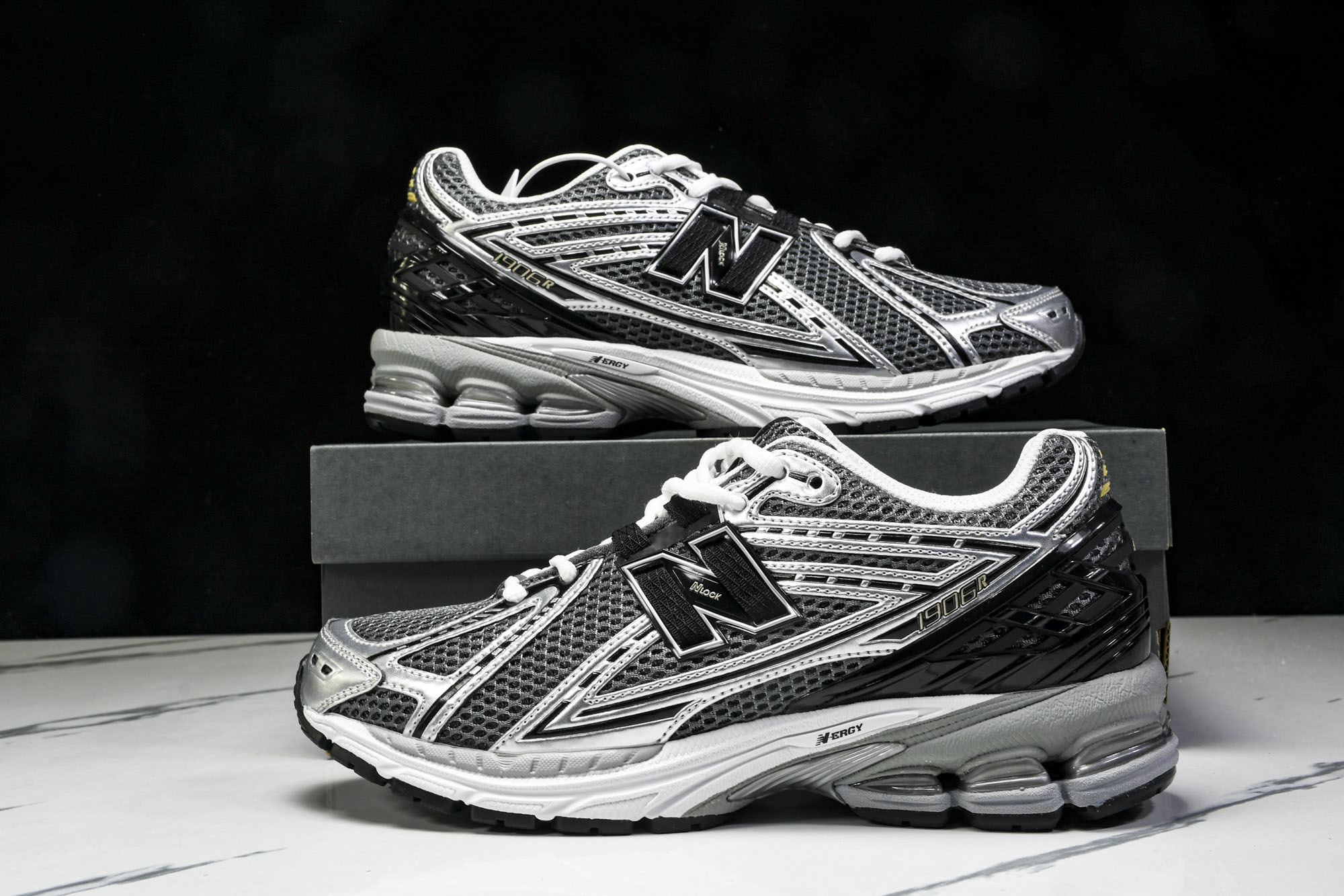 New Balance 1906系列复古老爹风休闲运动慢跑鞋 U1906RCG #YZ010#鞋款灵感源
