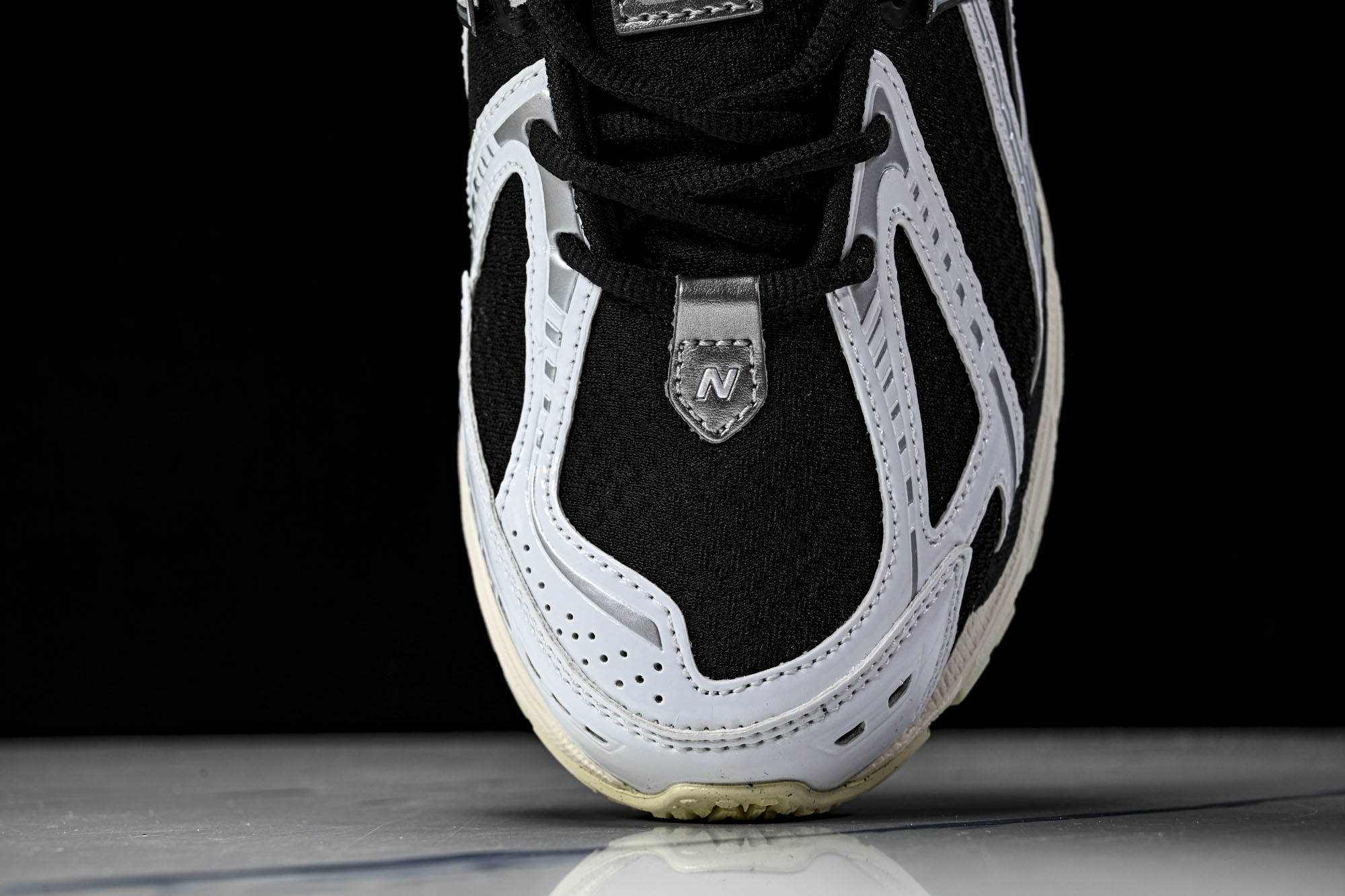 New Balance 1906系列复古老爹风休闲运动慢跑鞋 U1906RCI #YZ010#鞋款灵感源