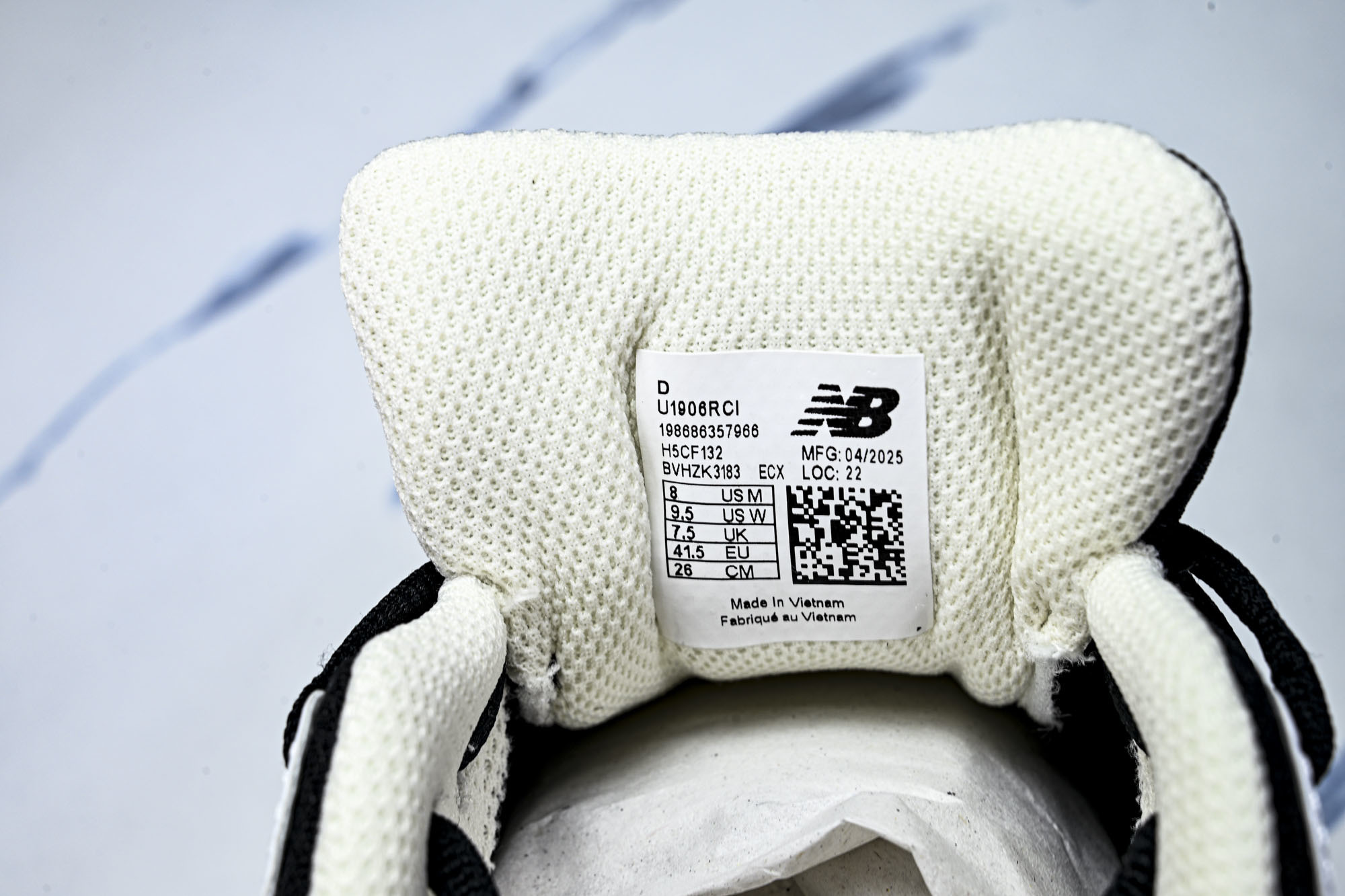 New Balance 1906系列复古老爹风休闲运动慢跑鞋 U1906RCI #YZ010#鞋款灵感源
