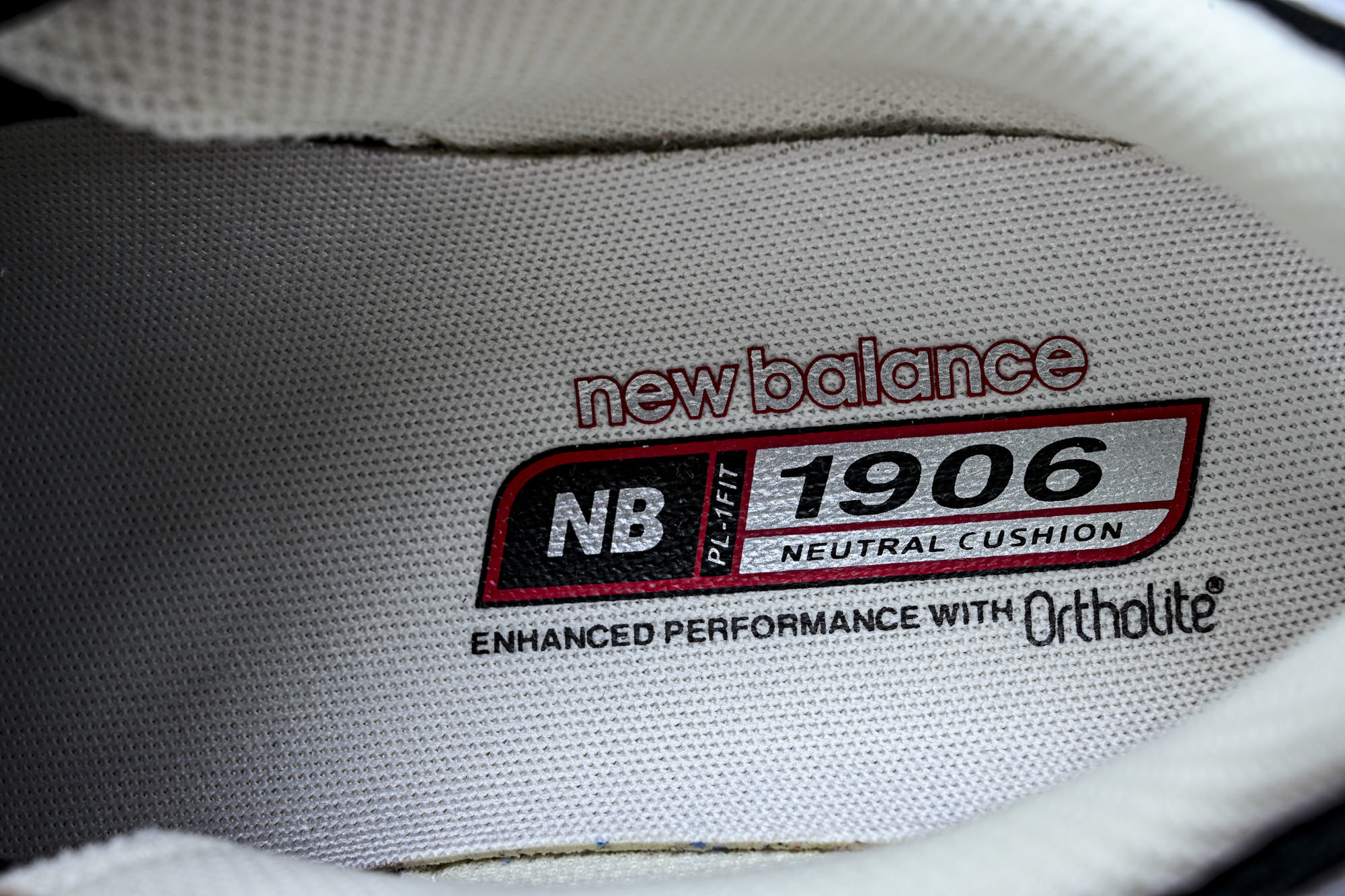 New Balance 1906系列复古老爹风休闲运动慢跑鞋 U1906RCI #YZ010#鞋款灵感源