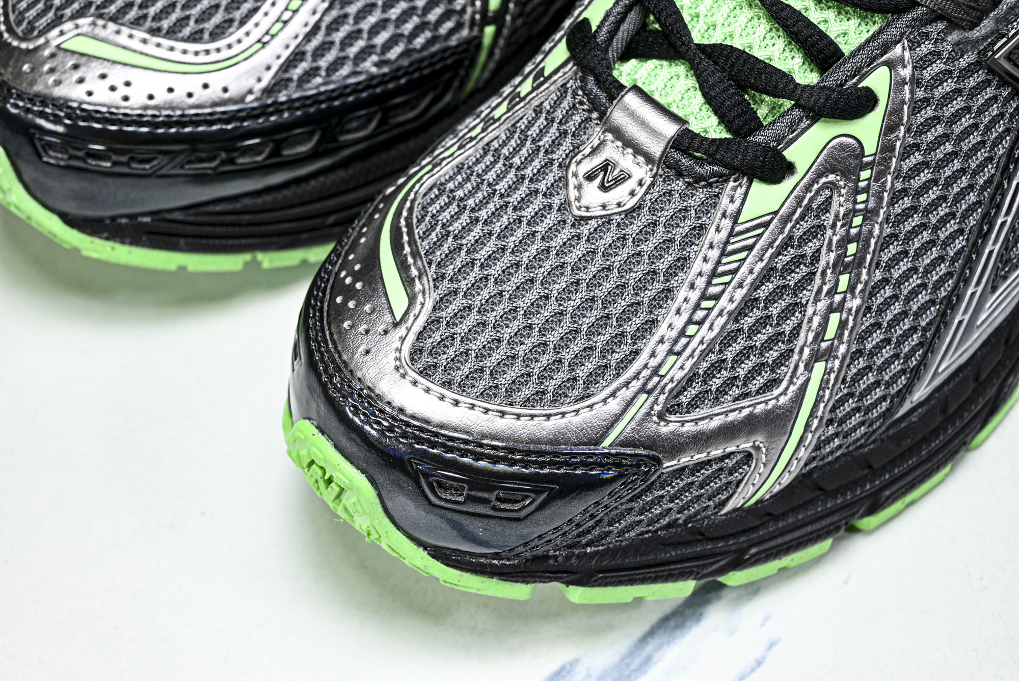 New Balance 1906系列复古老爹风休闲运动慢跑鞋 U1906RCT #YZ010#鞋款灵感源