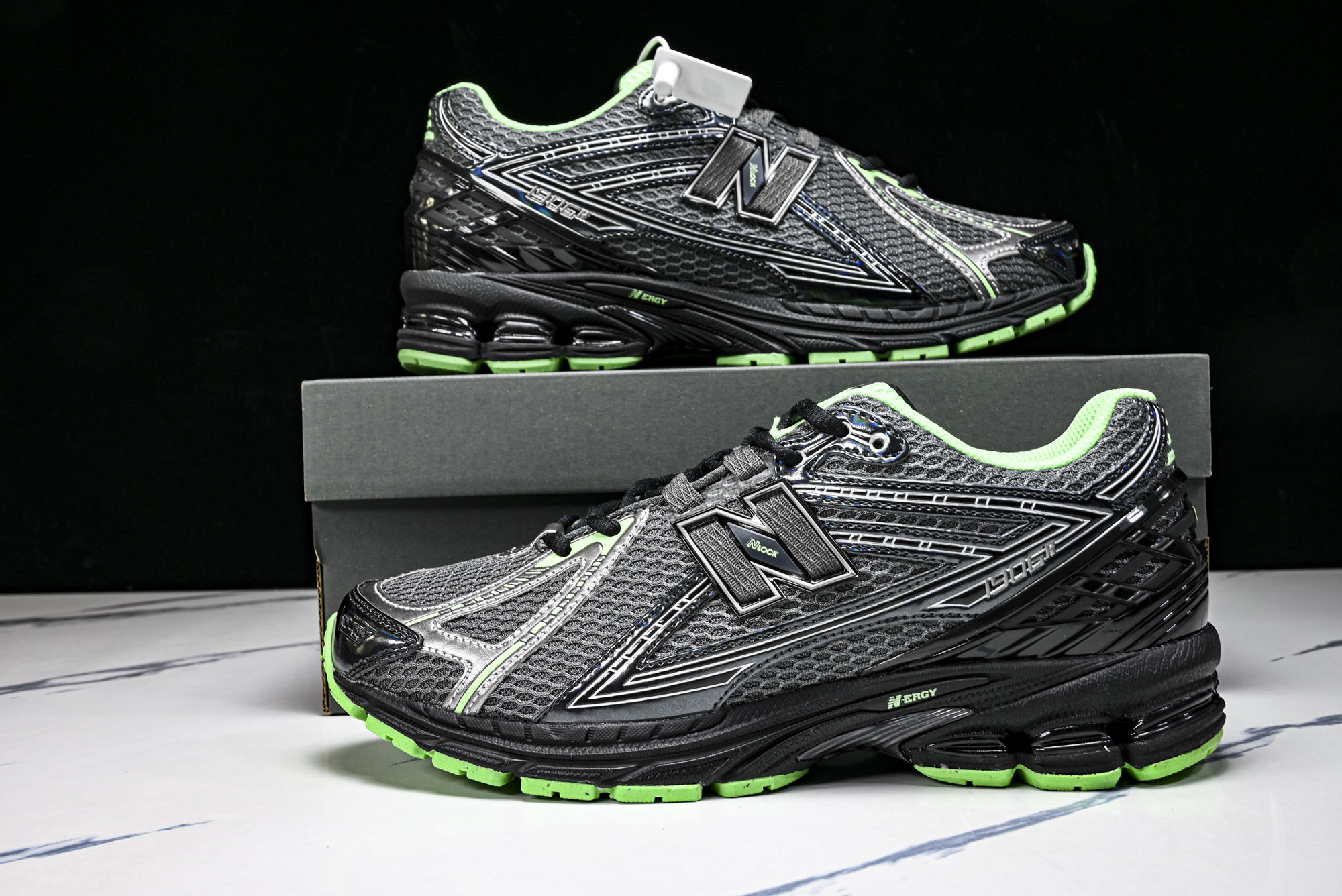 New Balance 1906系列复古老爹风休闲运动慢跑鞋 U1906RCT #YZ010#鞋款灵感源