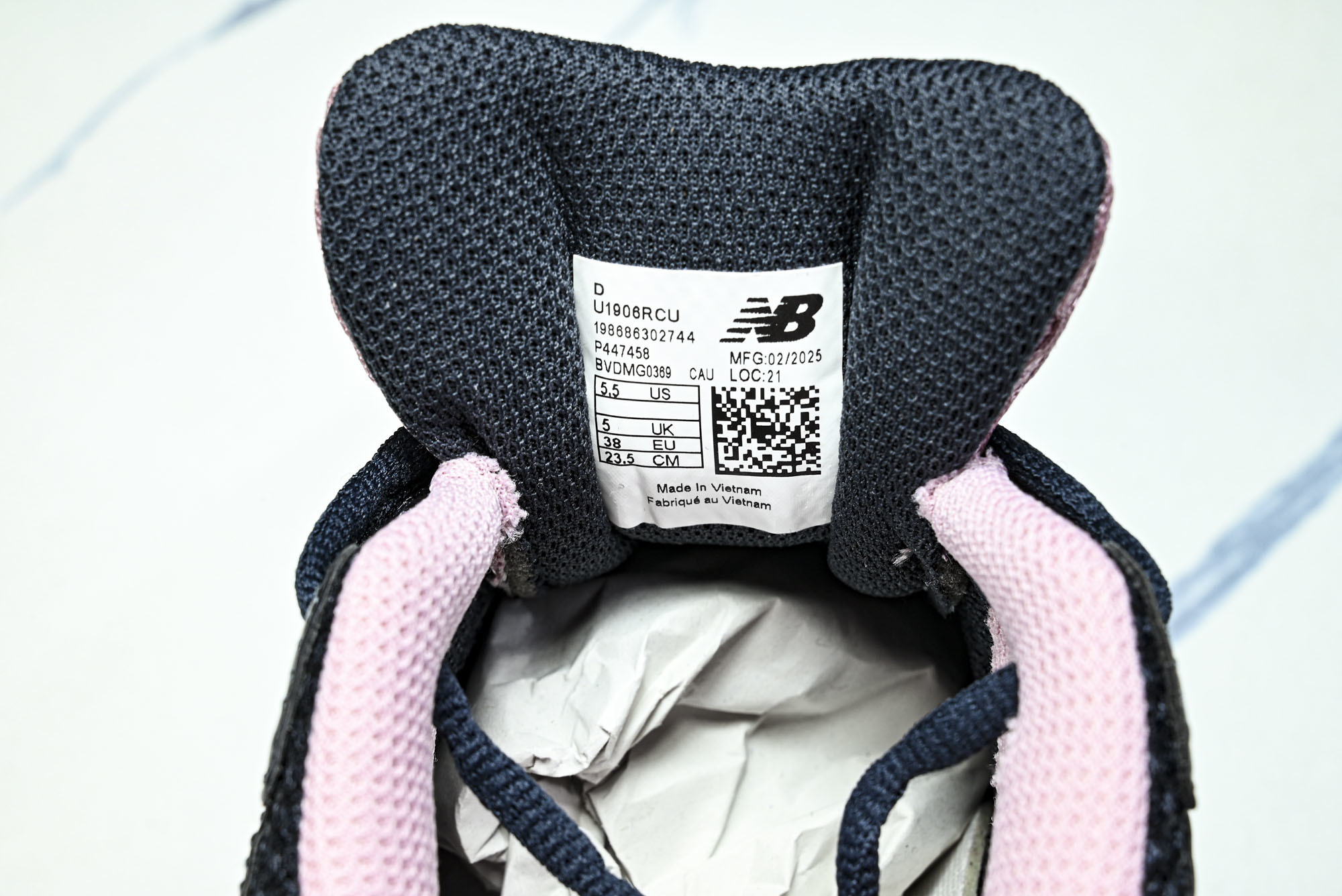 New Balance 1906系列复古老爹风休闲运动慢跑鞋 U1906RCU #YZ010#鞋款灵感源