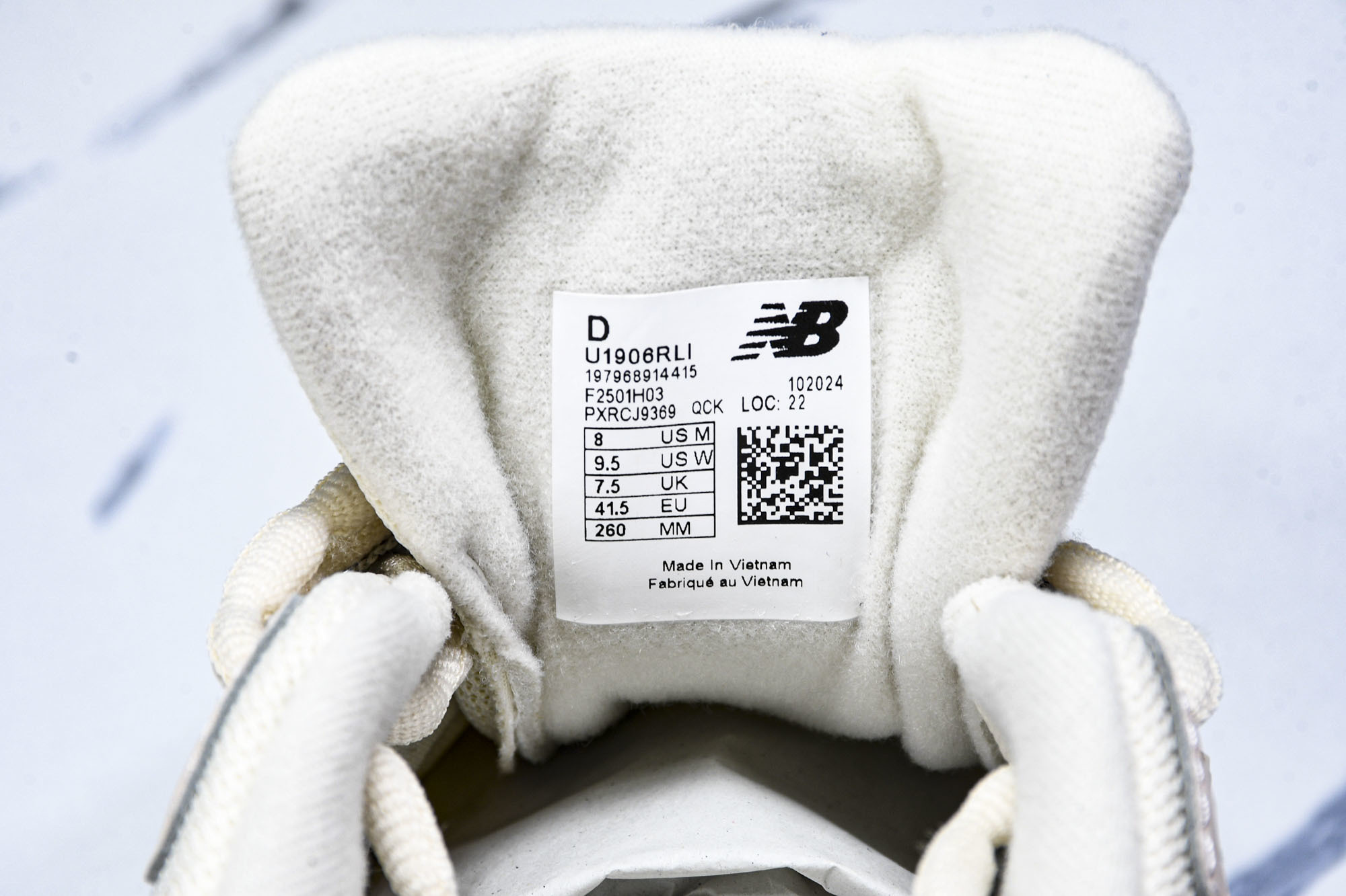 New Balance 1906系列复古老爹风休闲运动慢跑鞋 U1906RLI #YZ01036 36.