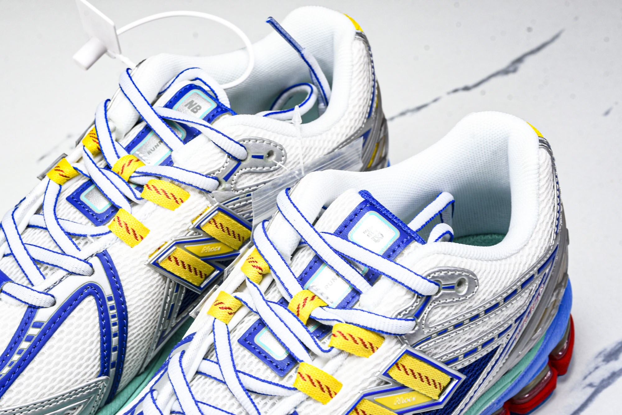 New Balance 1906系列复古老爹风休闲运动慢跑鞋 U1906RMS #YZ010#鞋款灵感源