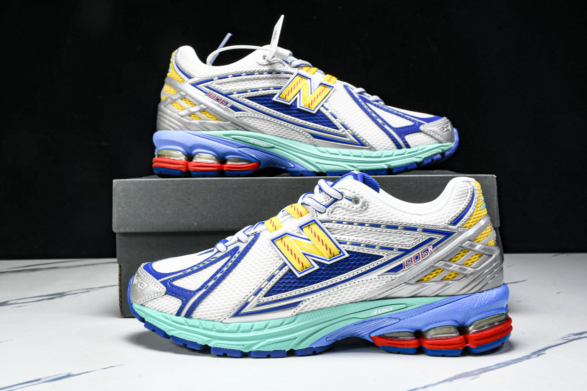 New Balance 1906系列复古老爹风休闲运动慢跑鞋 U1906RMS #YZ010#鞋款灵感源