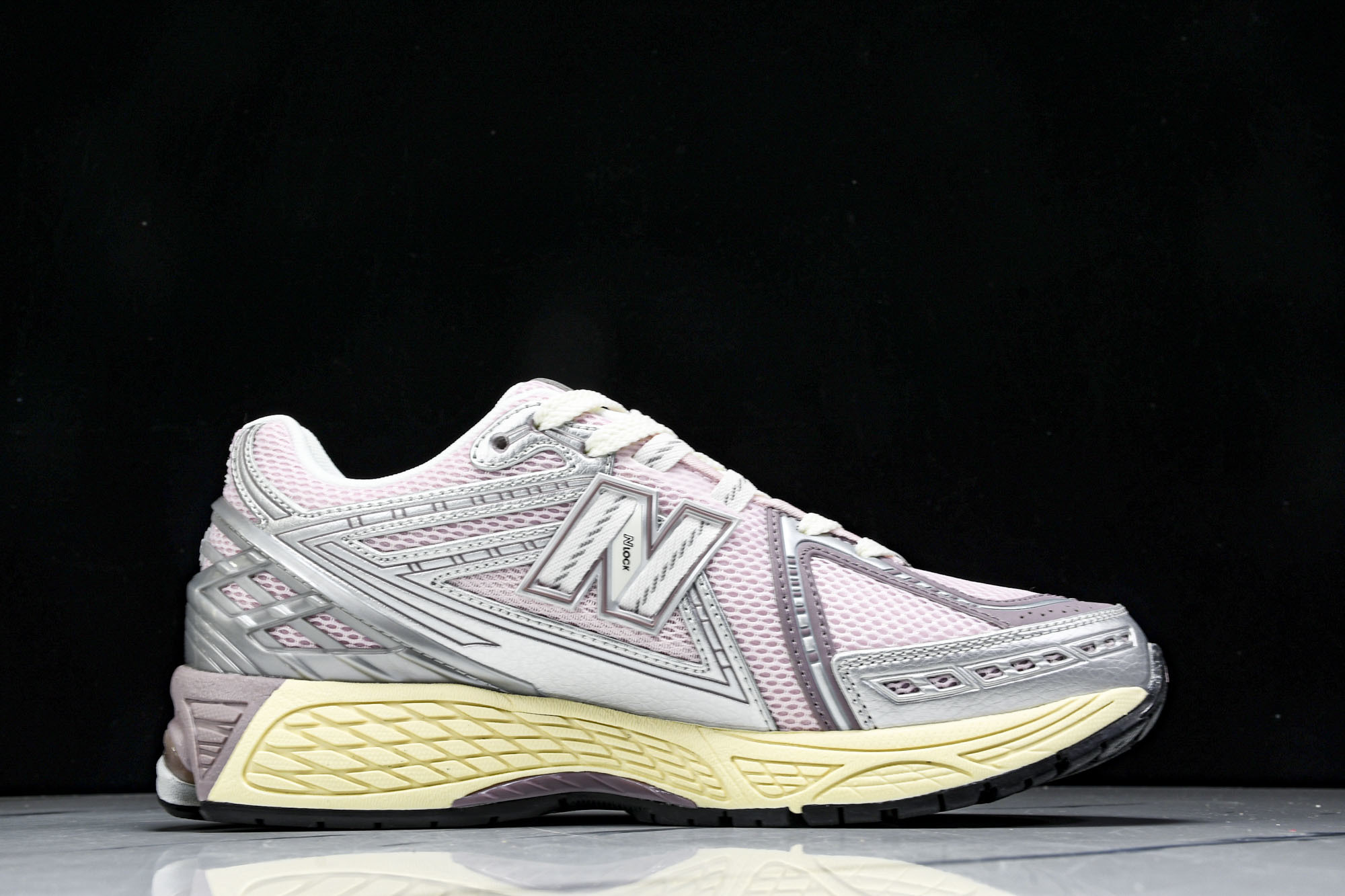 New Balance 1906系列复古老爹风休闲运动慢跑鞋 U1906RNF #YZ010#鞋款灵感源