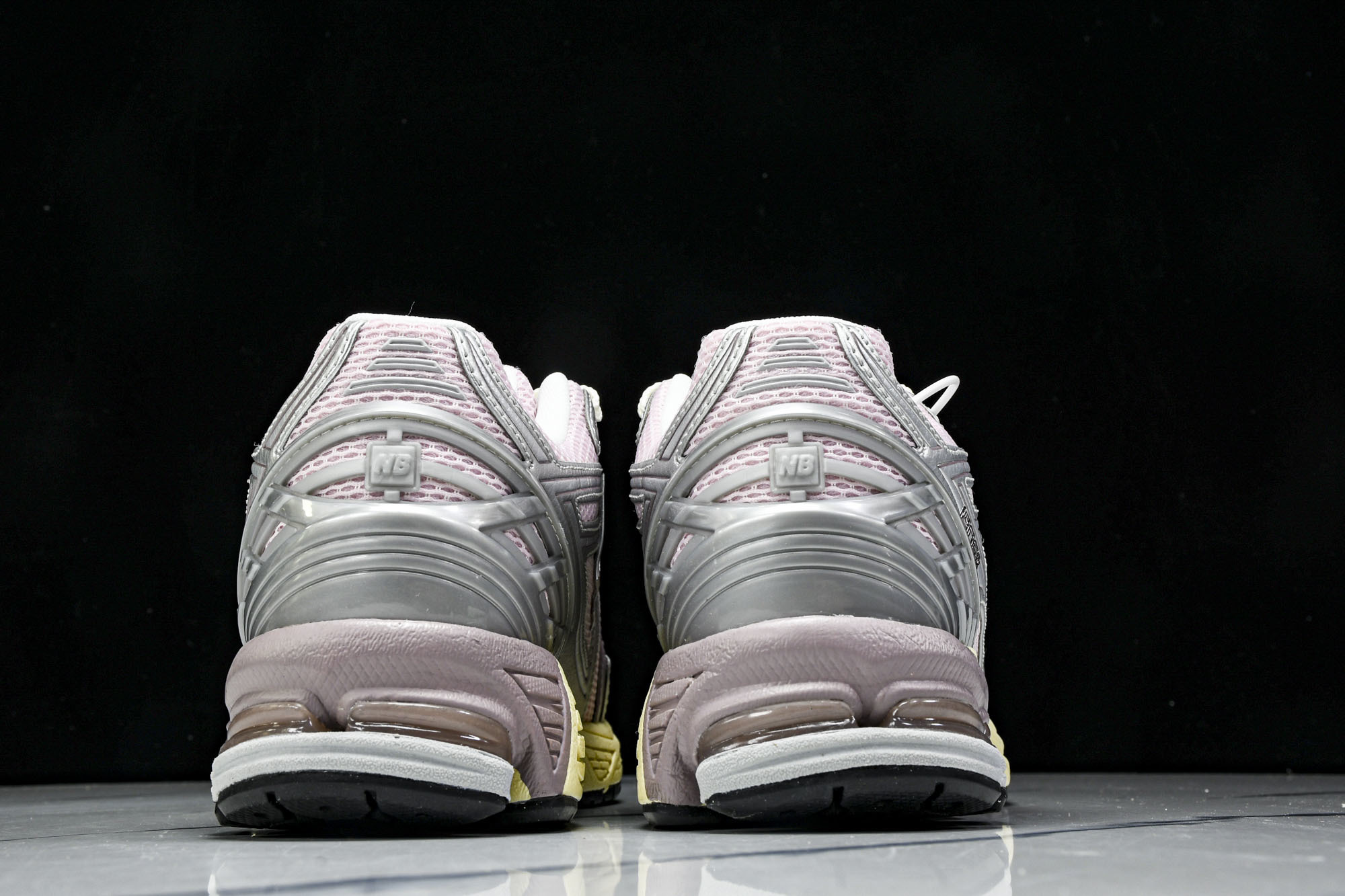 New Balance 1906系列复古老爹风休闲运动慢跑鞋 U1906RNF #YZ010#鞋款灵感源
