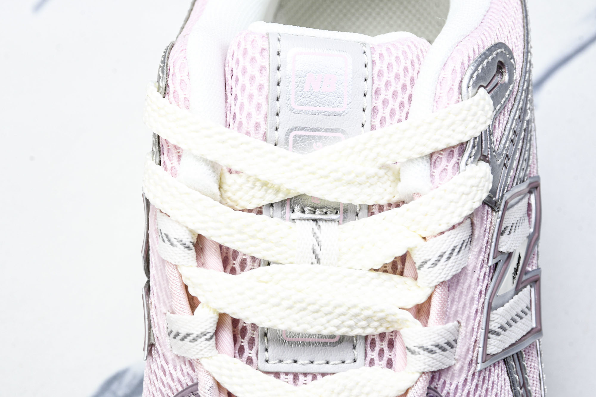 New Balance 1906系列复古老爹风休闲运动慢跑鞋 U1906RNF #YZ010#鞋款灵感源