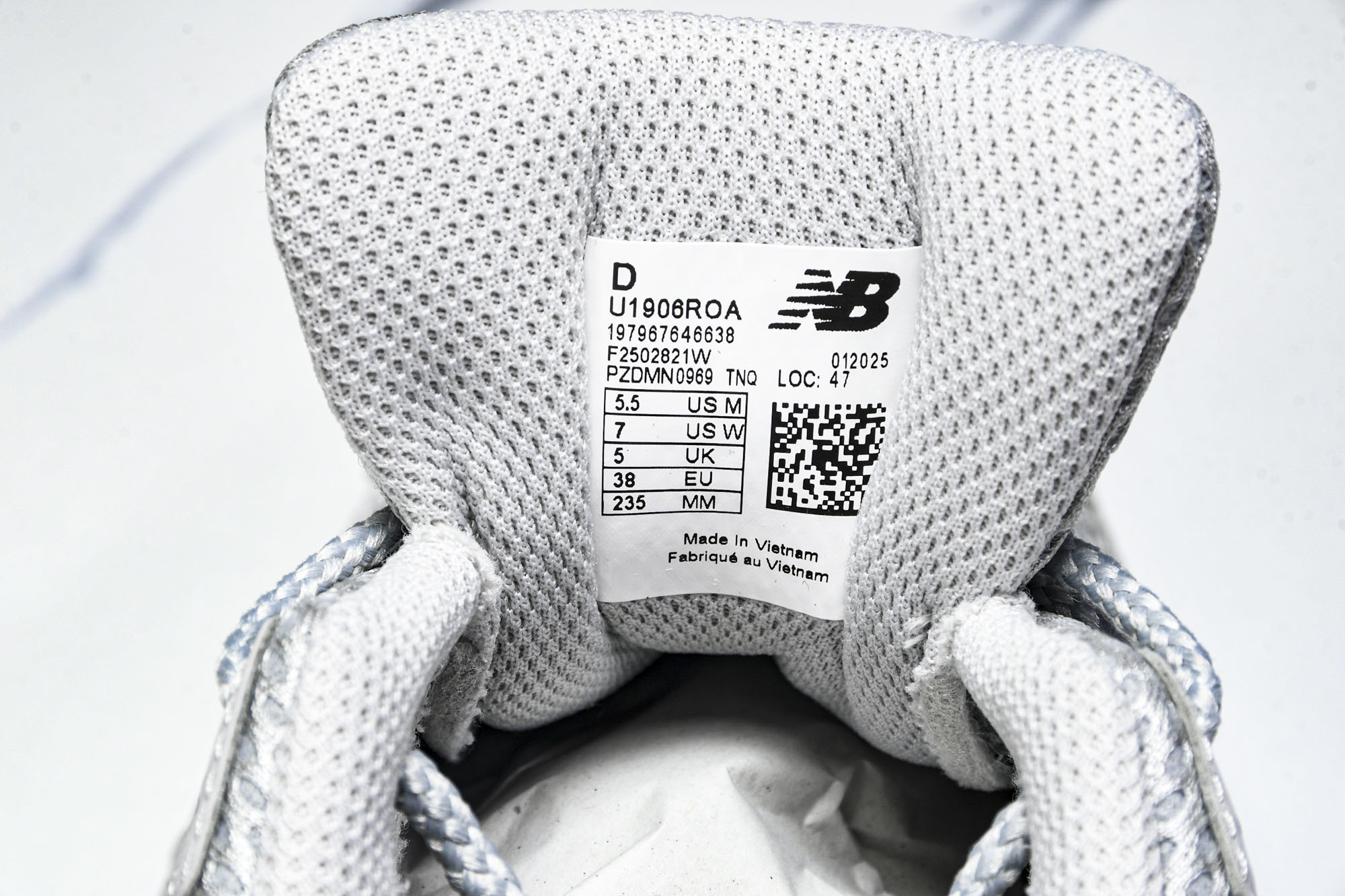 New Balance 1906系列复古老爹风休闲运动慢跑鞋 U1906ROA #YZ010#鞋款灵感源