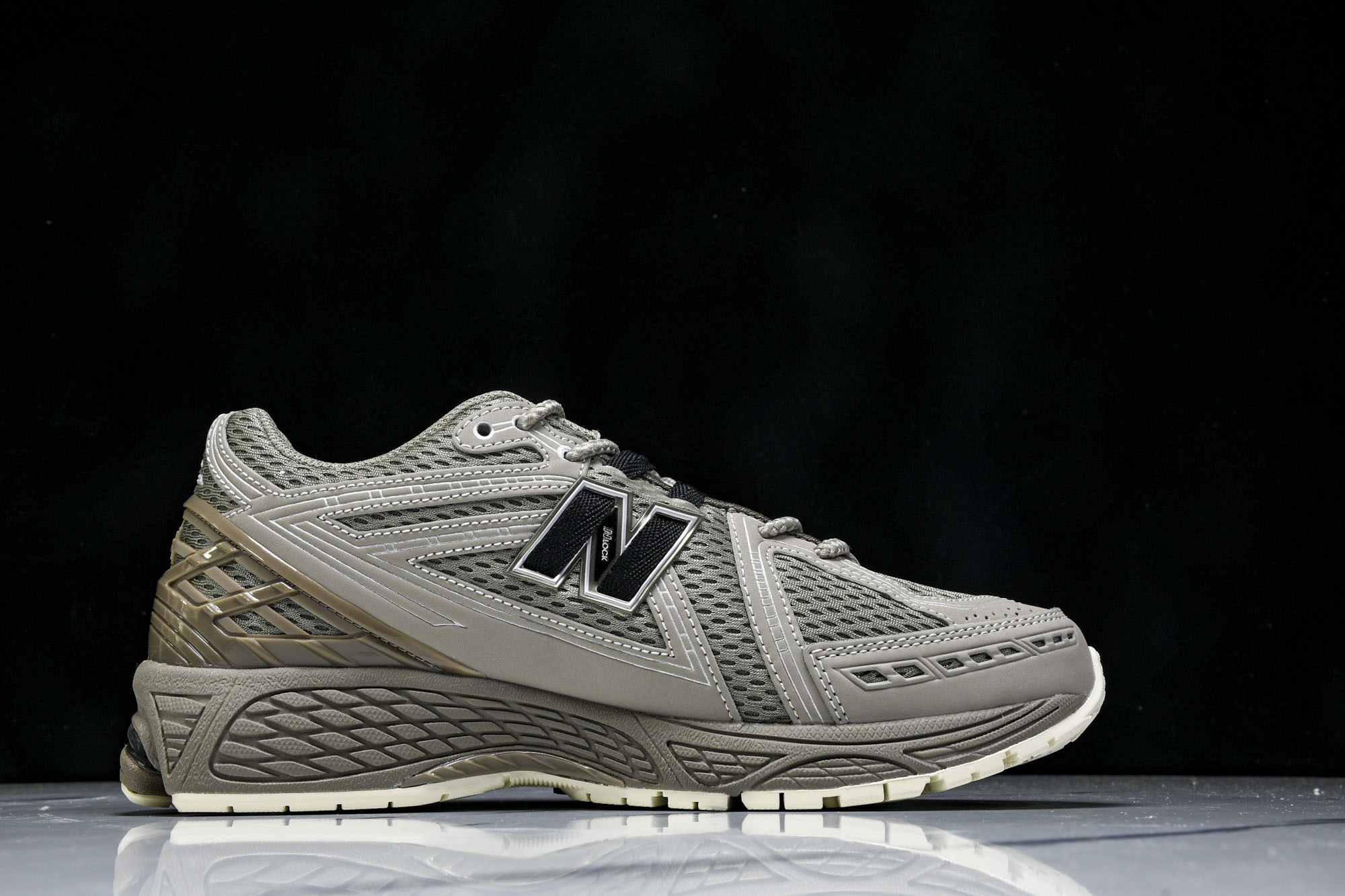 New Balance 1906系列复古老爹风休闲运动慢跑鞋 U1906ROB #YZ010#鞋款灵感源