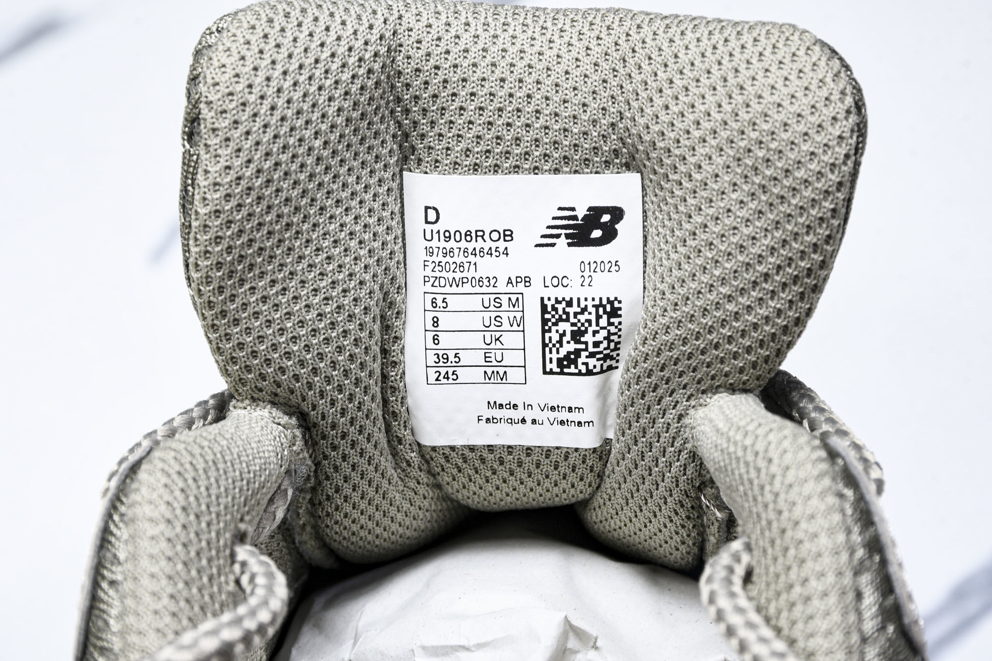 New Balance 1906系列复古老爹风休闲运动慢跑鞋 U1906ROB #YZ010#鞋款灵感源