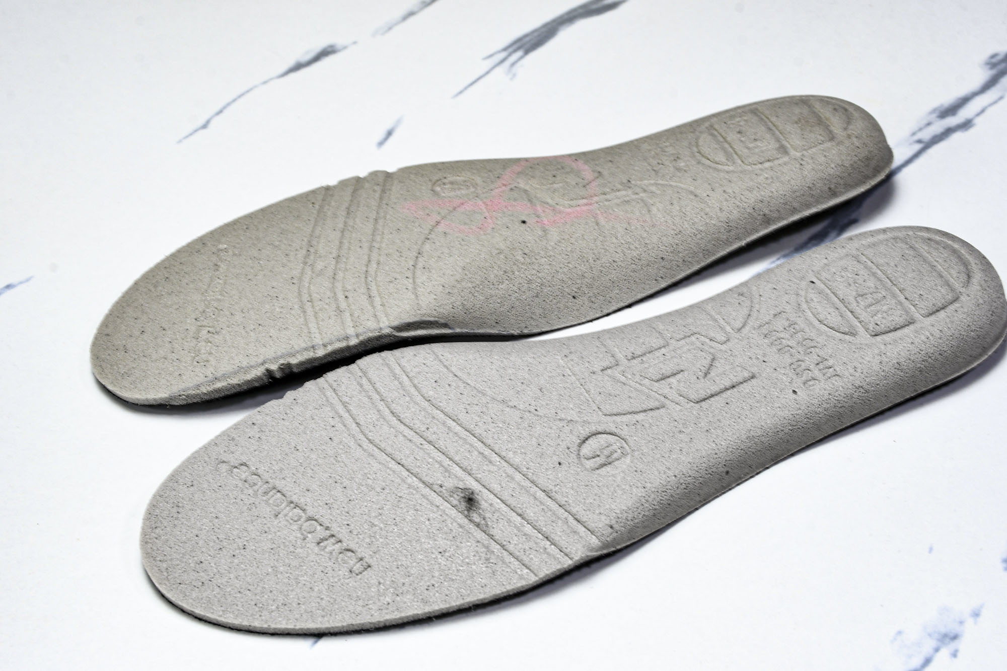 New Balance 1906系列复古老爹风休闲运动慢跑鞋 U1906ROC #YZ010#鞋款灵感源