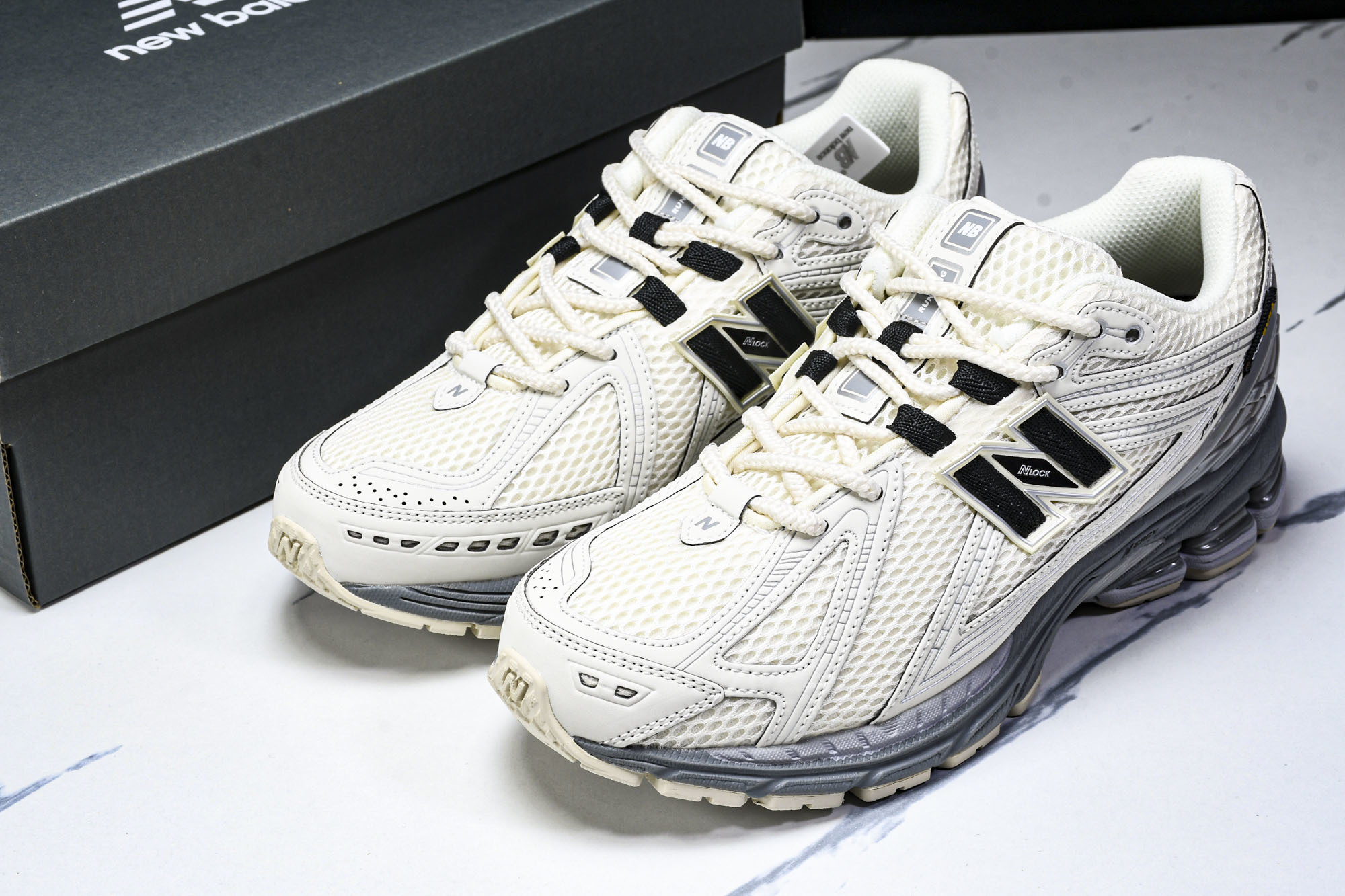 New Balance 1906系列复古老爹风休闲运动慢跑鞋 U1906ROC #YZ010#鞋款灵感源