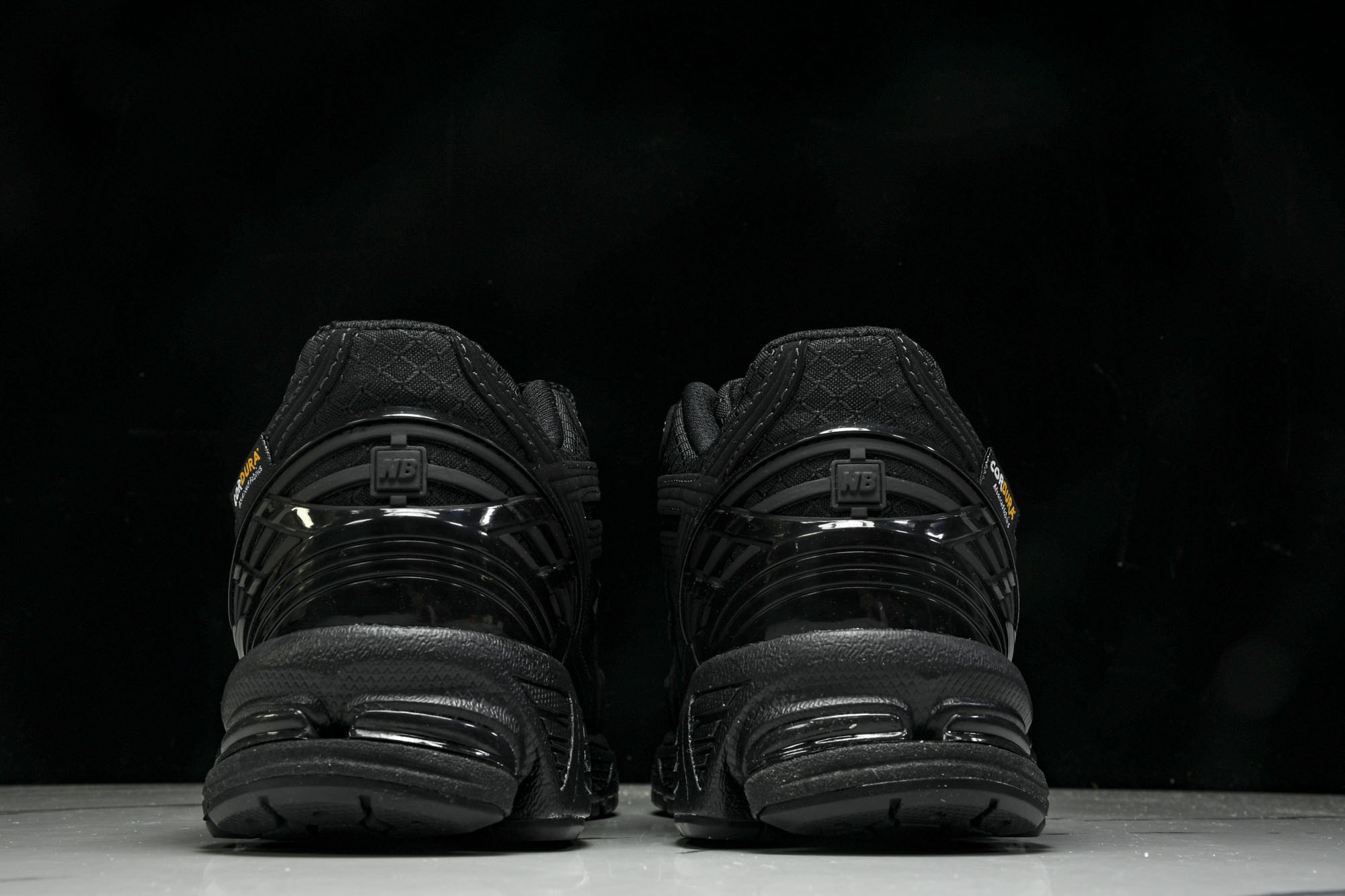 New Balance 1906系列复古老爹风休闲运动慢跑鞋 U1906RWF #YZ010#鞋款灵感源