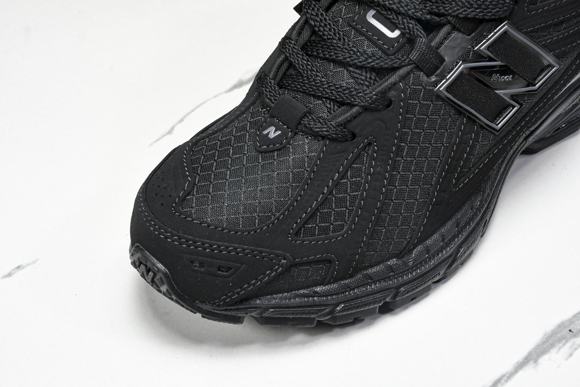 New Balance 1906系列复古老爹风休闲运动慢跑鞋 U1906RWF #YZ010#鞋款灵感源