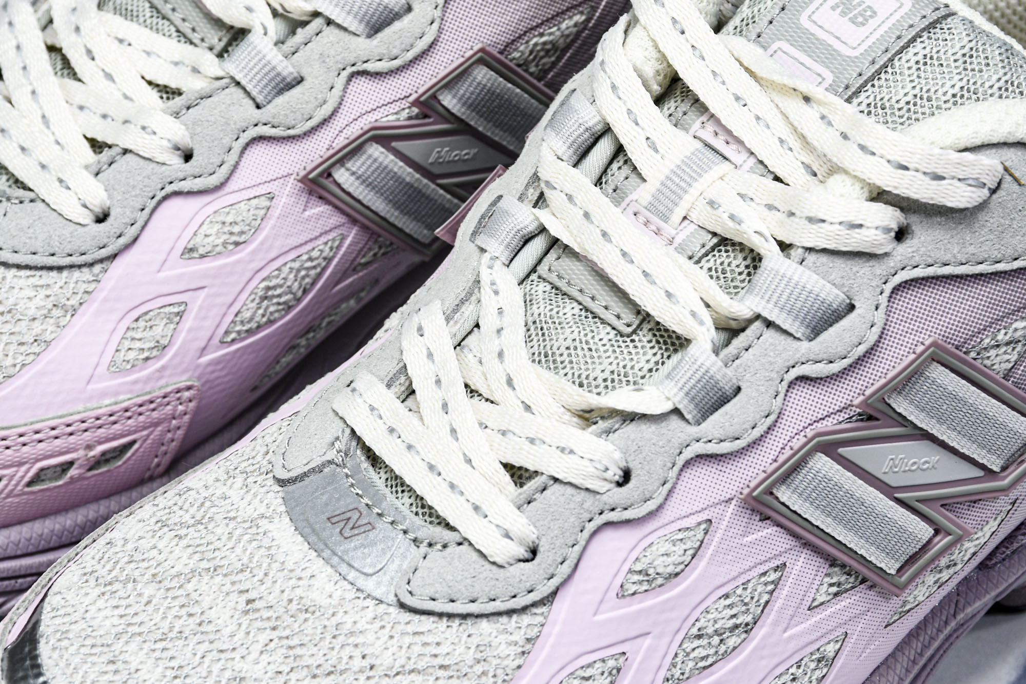 New Balance 1906系列复古老爹风休闲运动慢跑鞋 U1906WFA #YZ010#鞋款灵感源
