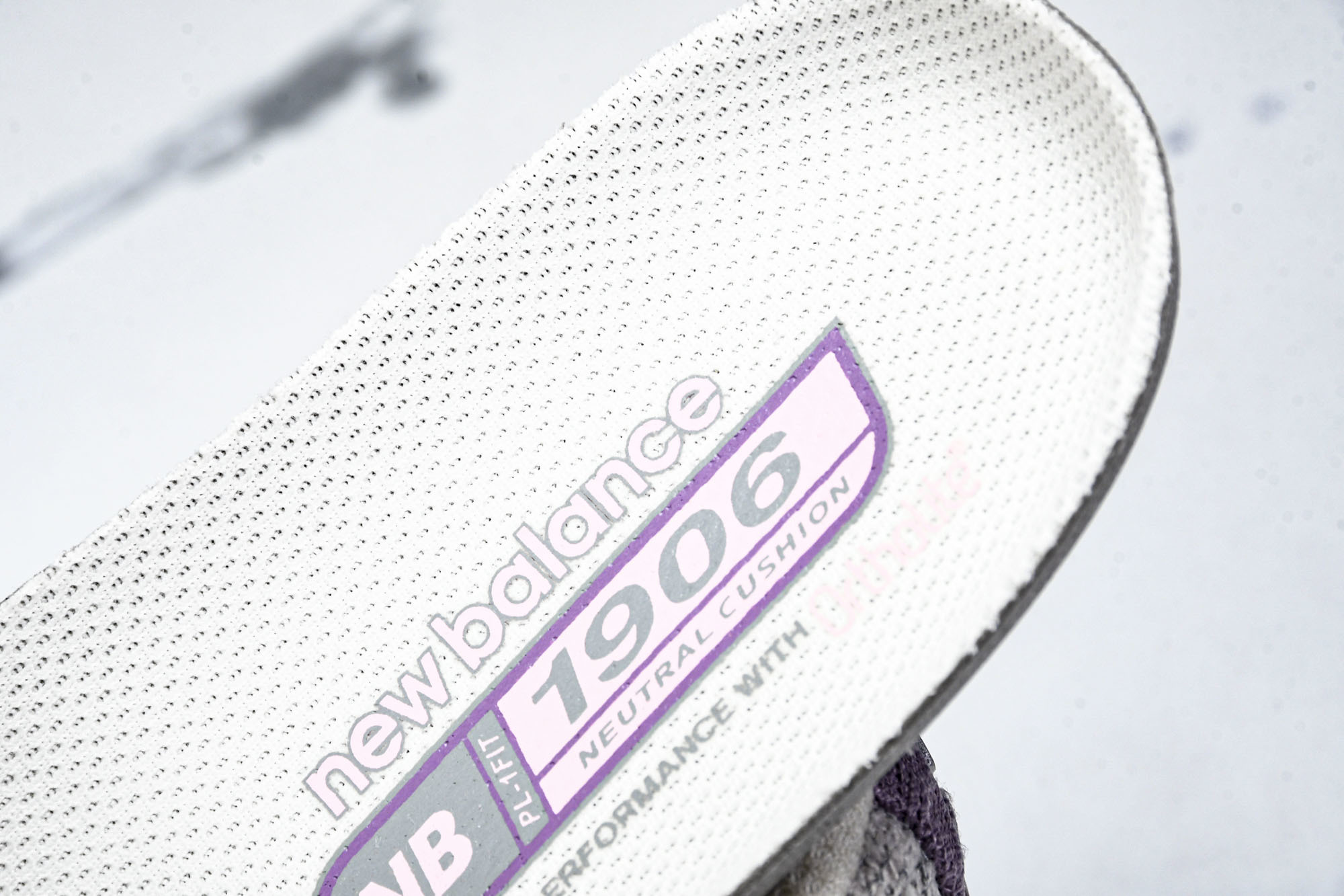 New Balance 1906系列复古老爹风休闲运动慢跑鞋 U1906WFA #YZ010#鞋款灵感源