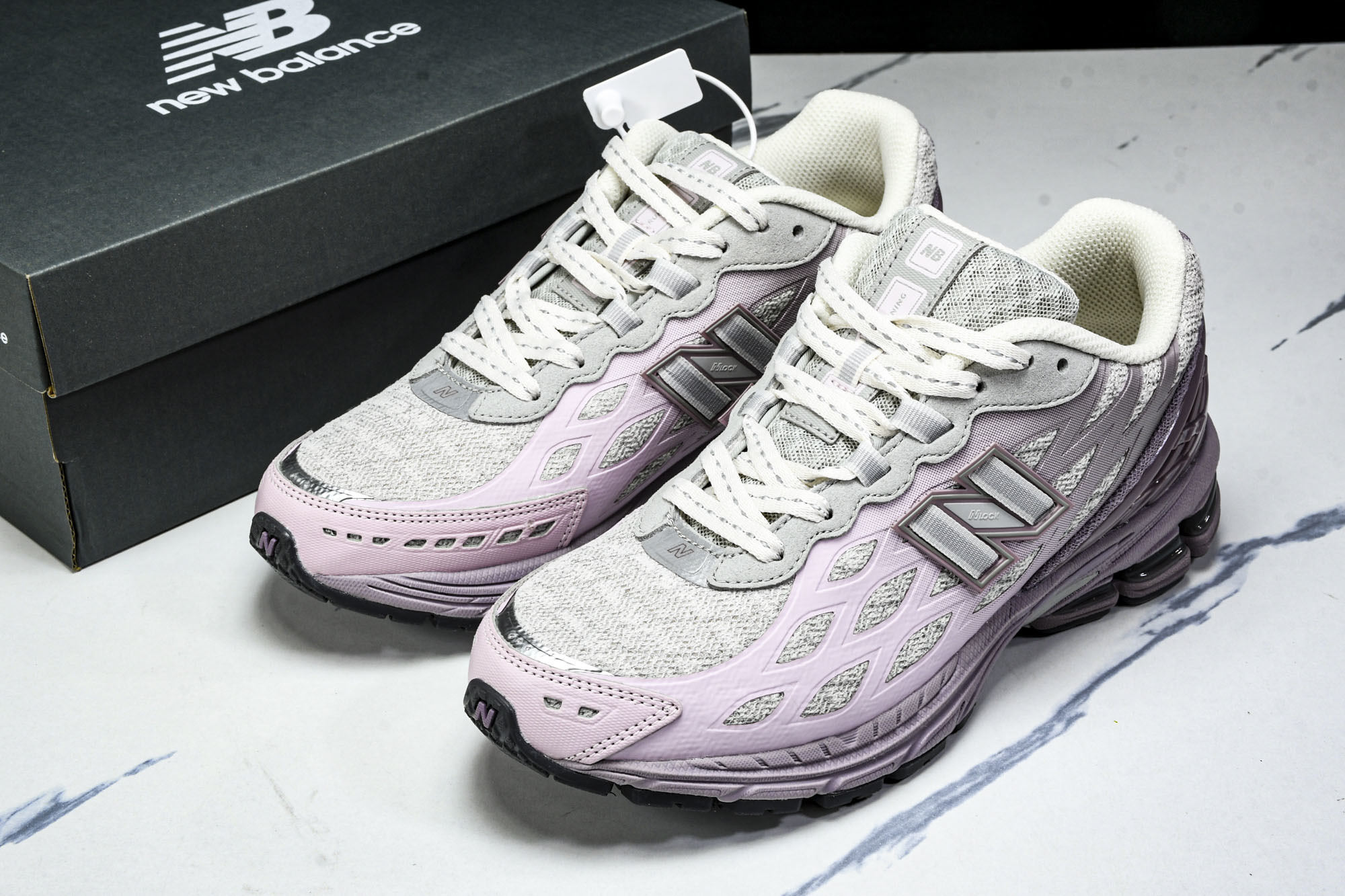 New Balance 1906系列复古老爹风休闲运动慢跑鞋 U1906WFA #YZ010#鞋款灵感源