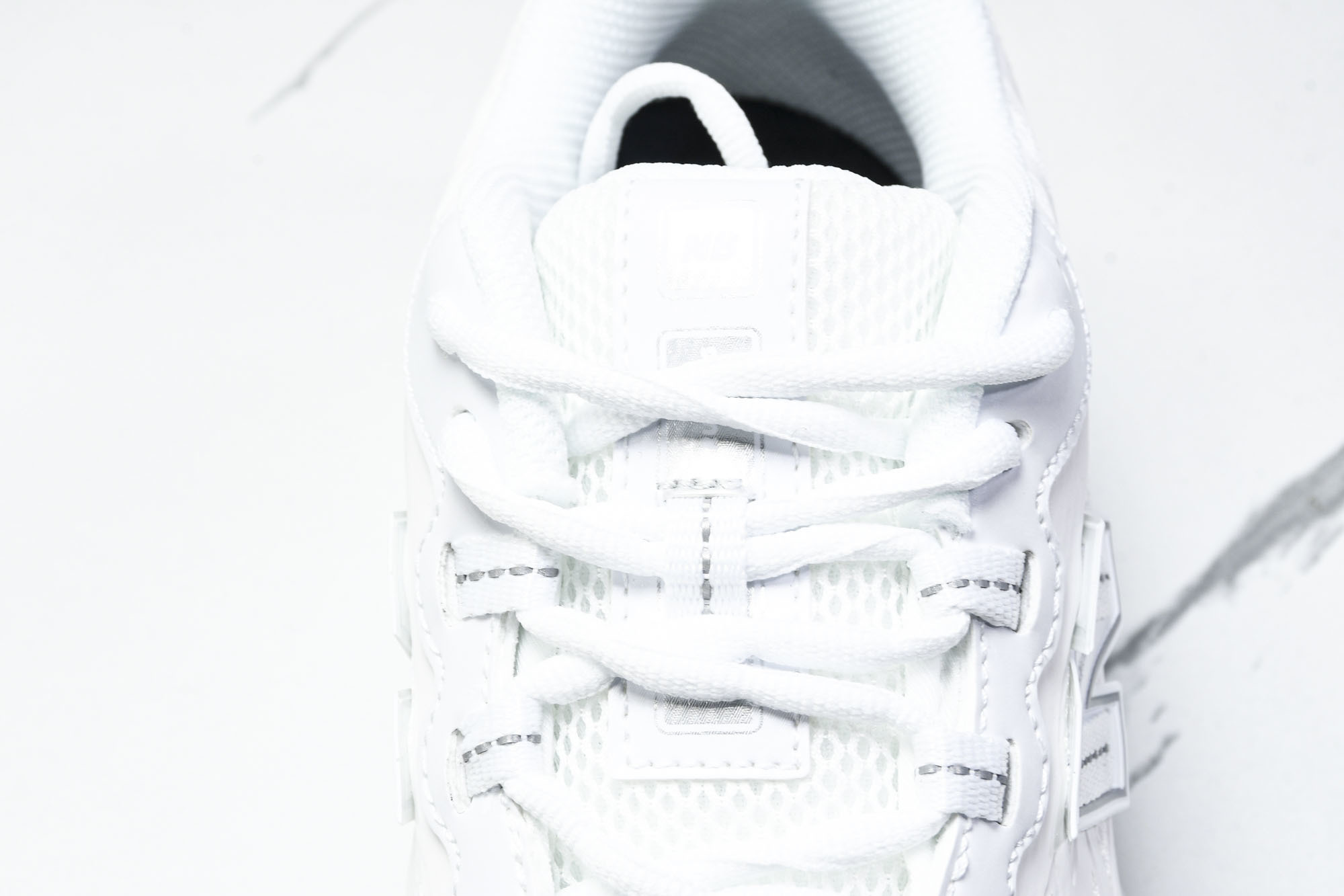 New Balance 1906系列复古老爹风休闲运动慢跑鞋 U1906WFC #YZ010#鞋款灵感源