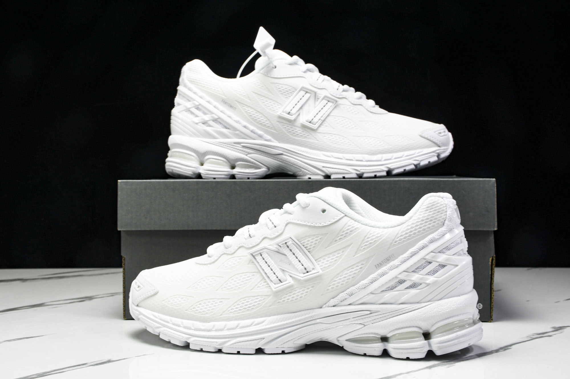 New Balance 1906系列复古老爹风休闲运动慢跑鞋 U1906WFC #YZ010#鞋款灵感源