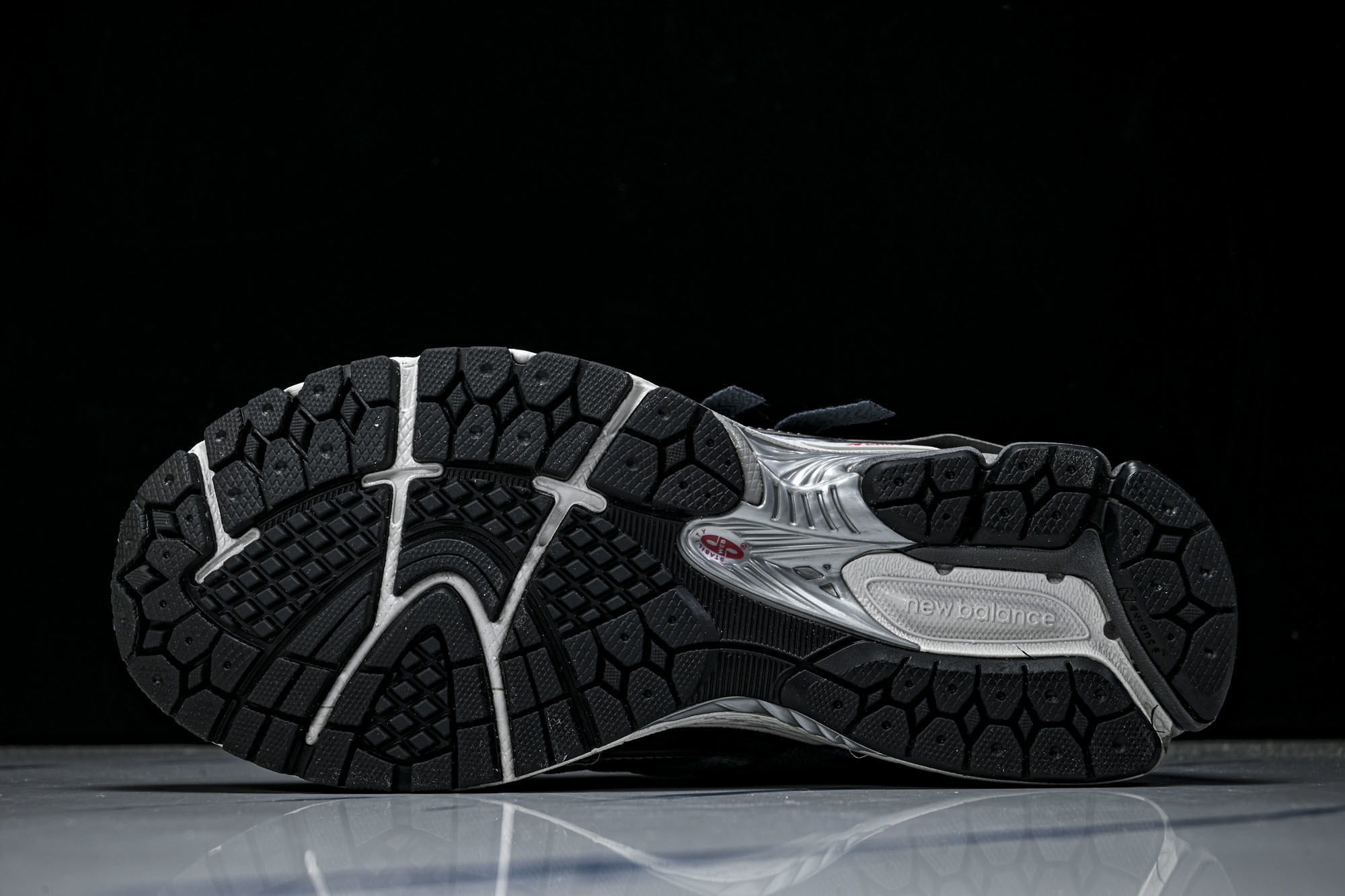 New Balance 1906系列复古老爹风休闲运动慢跑鞋 U19064F6 #YZ010#鞋款灵感源