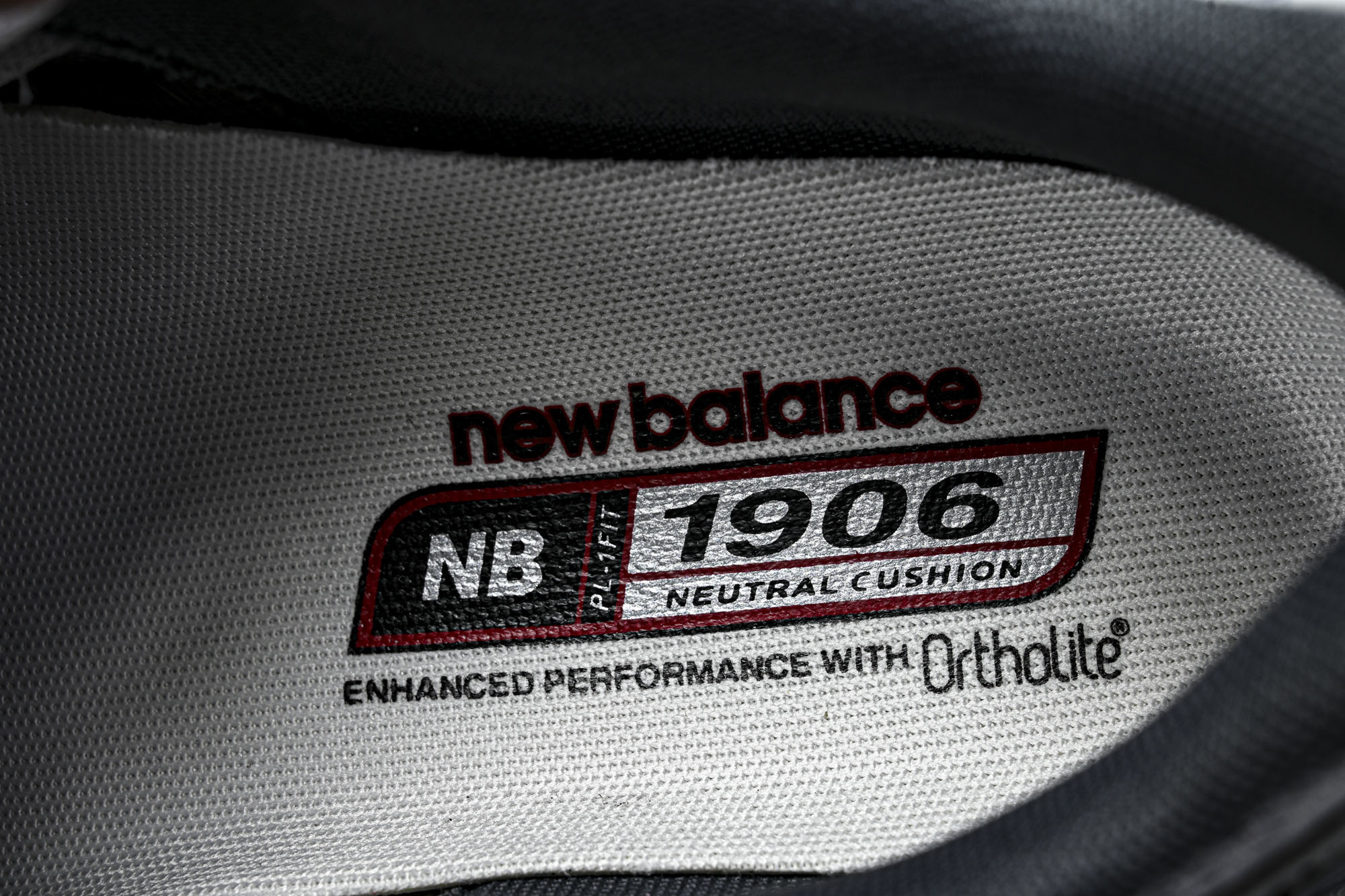 New Balance 1906系列复古老爹风休闲运动慢跑鞋 U19064F6 #YZ010#鞋款灵感源