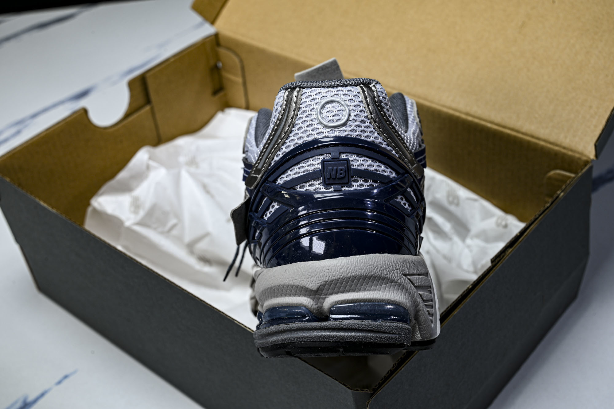 New Balance 1906系列复古老爹风休闲运动慢跑鞋 U19064F6 #YZ010#鞋款灵感源