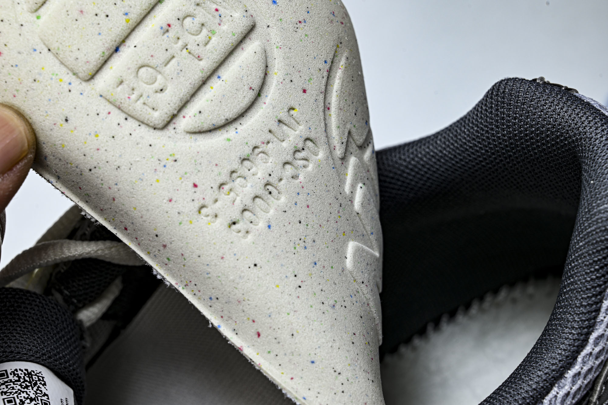 New Balance 1906系列复古老爹风休闲运动慢跑鞋 U19066U8 #YZ010#鞋款灵感源