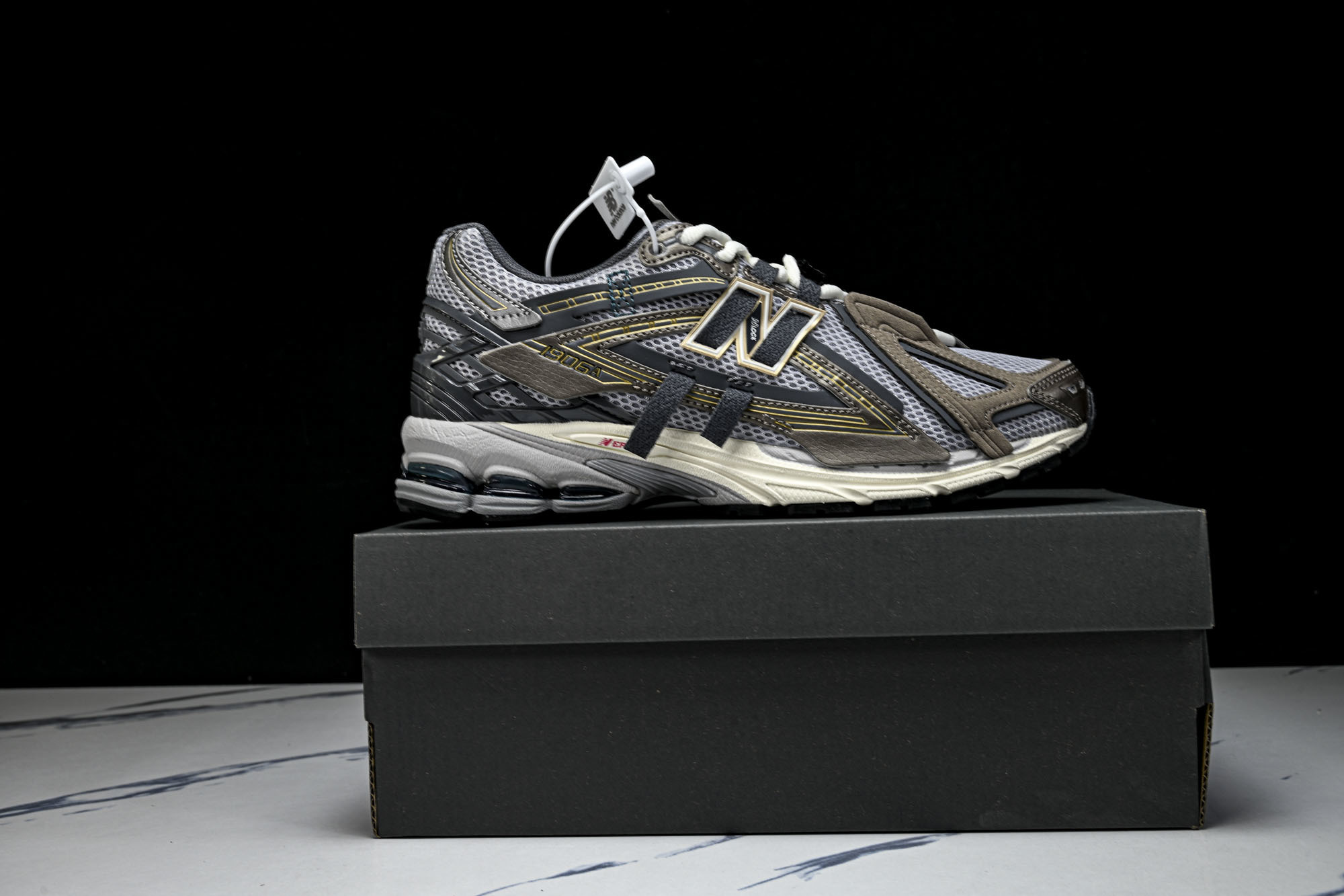 New Balance 1906系列复古老爹风休闲运动慢跑鞋 U19066U8 #YZ010#鞋款灵感源