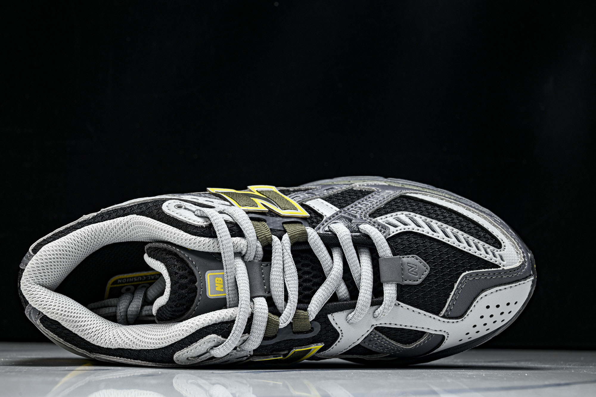 New Balance 1906系列复古老爹风休闲运动慢跑鞋M1906NA #YZ010#鞋款灵感源自设