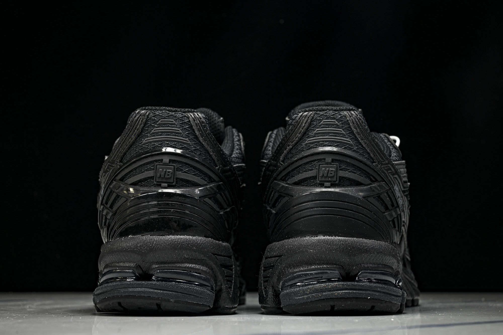 New Balance 1906系列复古老爹风休闲运动慢跑鞋M1906NJ #YZ010#鞋款灵感源自设
