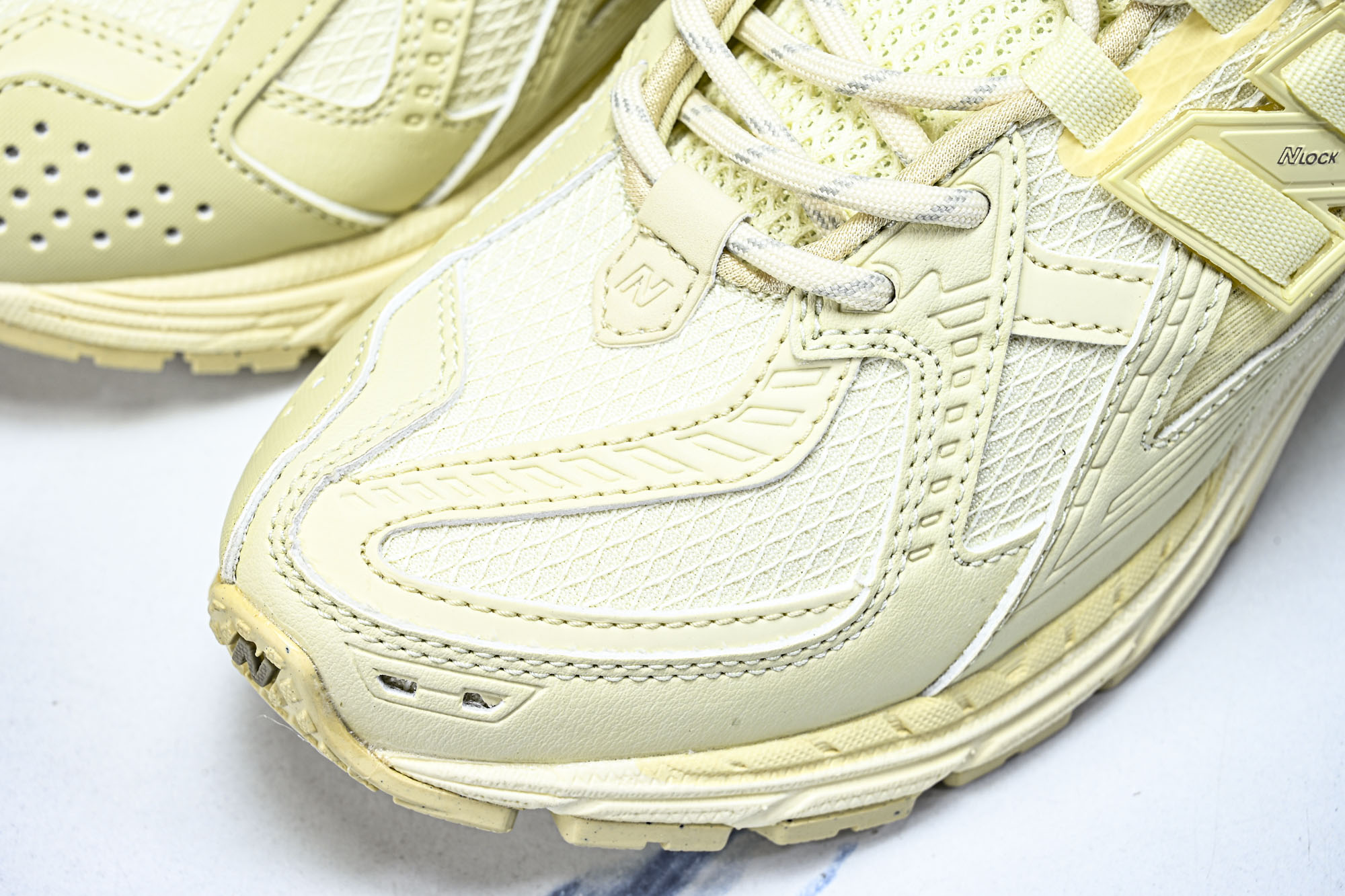 New Balance 1906系列复古老爹风休闲运动慢跑鞋M1906NK #YZ010#鞋款灵感源自设