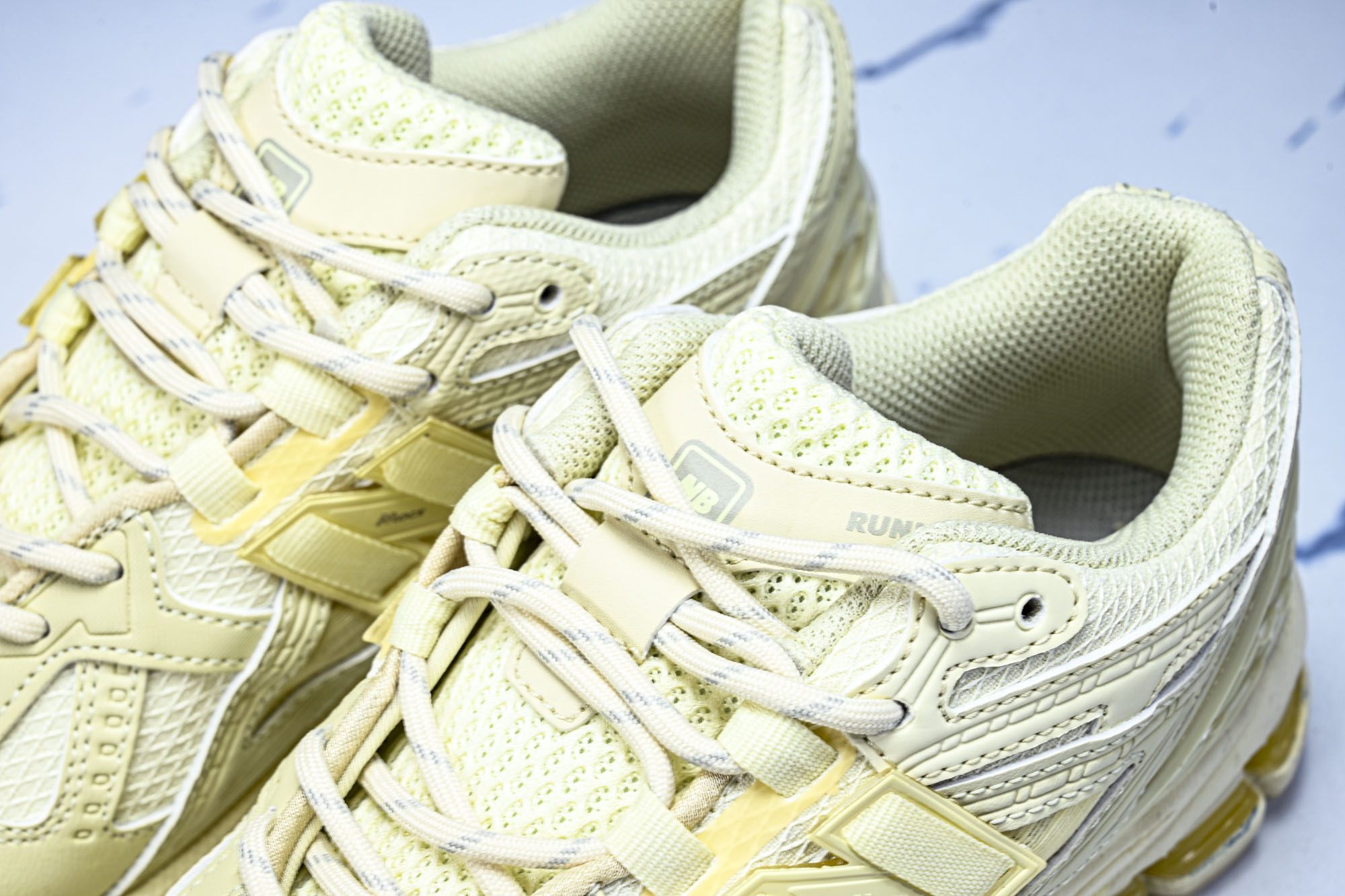 New Balance 1906系列复古老爹风休闲运动慢跑鞋M1906NK #YZ010#鞋款灵感源自设
