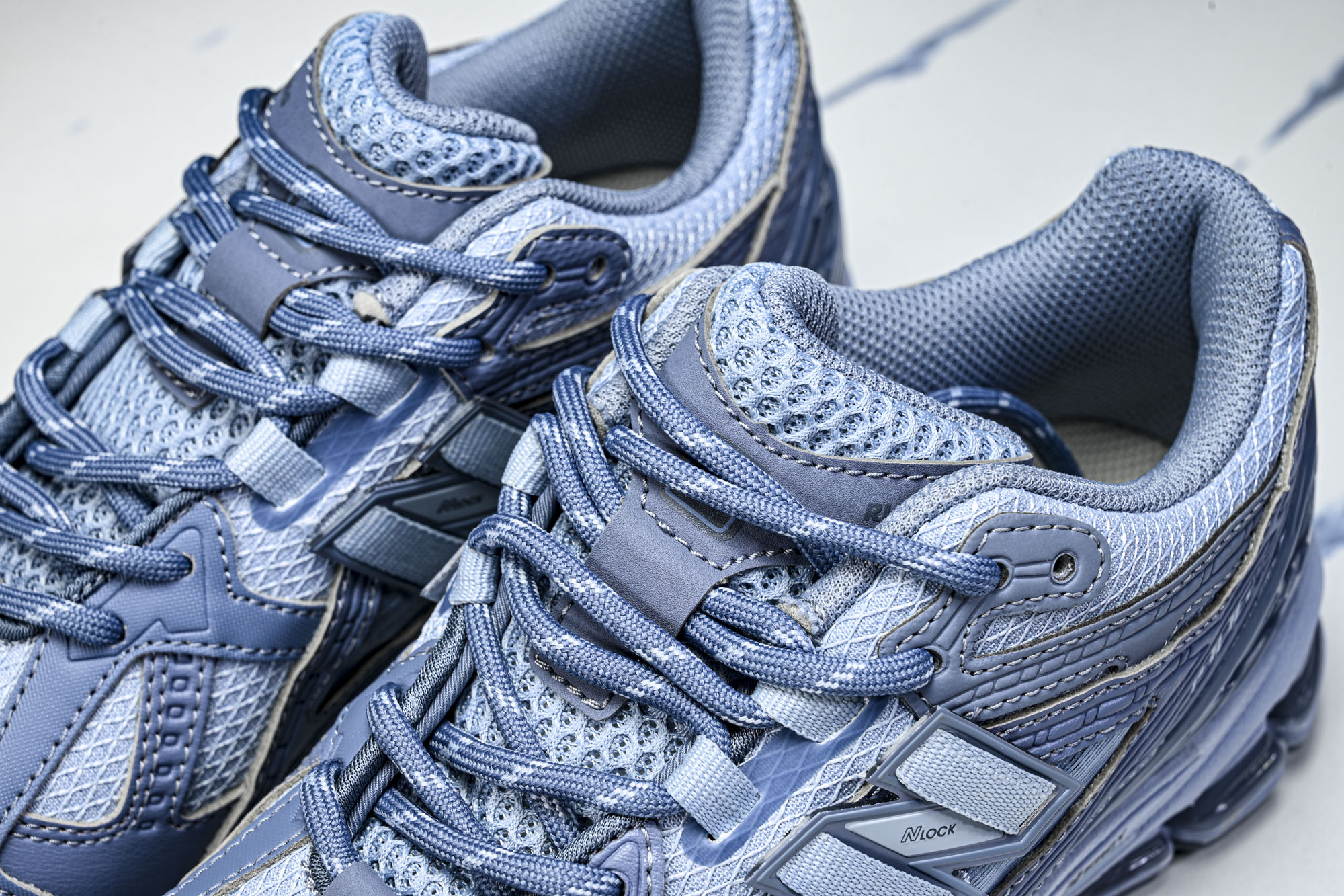 New Balance 1906系列复古老爹风休闲运动慢跑鞋M1906NL #YZ010#鞋款灵感源自设