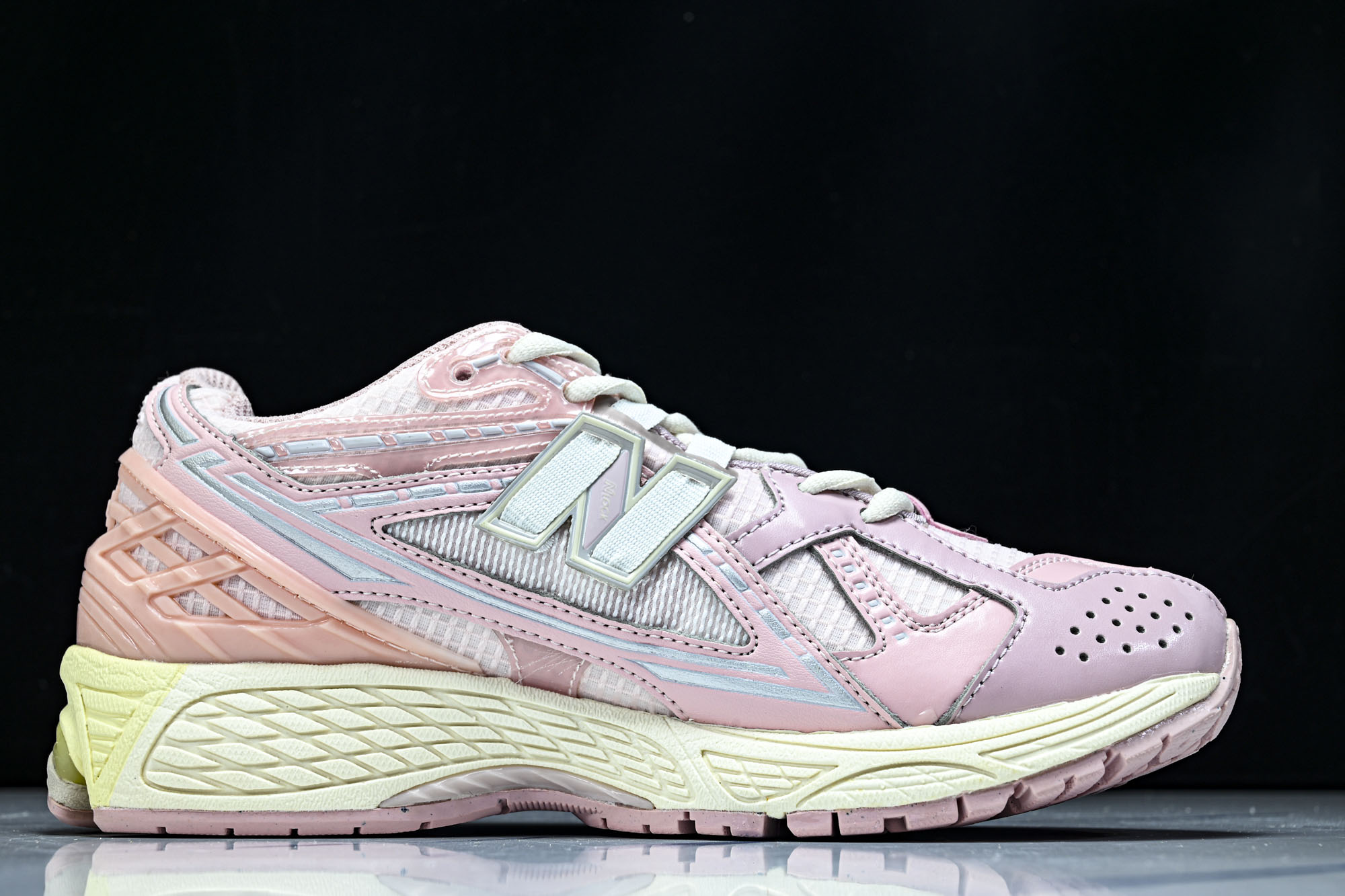 New Balance 1906系列复古老爹风休闲运动慢跑鞋M1906NLN #YZ010#鞋款灵感源自