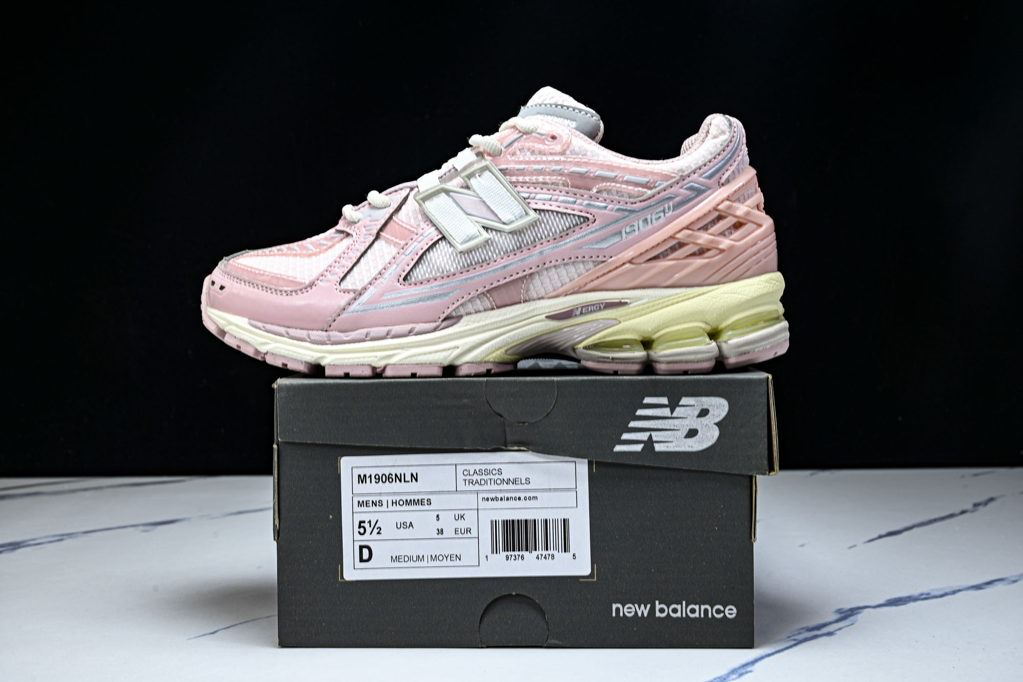New Balance 1906系列复古老爹风休闲运动慢跑鞋M1906NLN #YZ010#鞋款灵感源自
