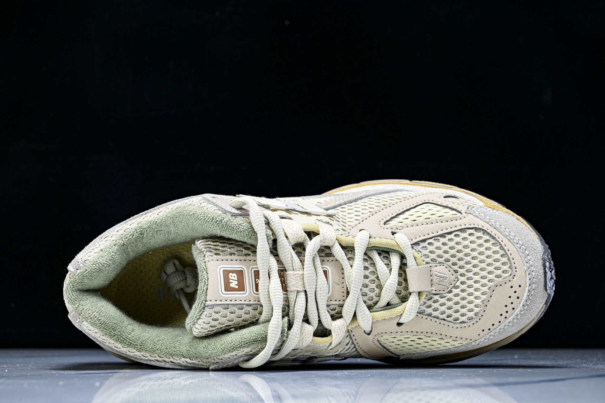 New Balance 1906系列复古老爹风休闲运动慢跑鞋M1906RAU #YZ010#鞋款灵感源自