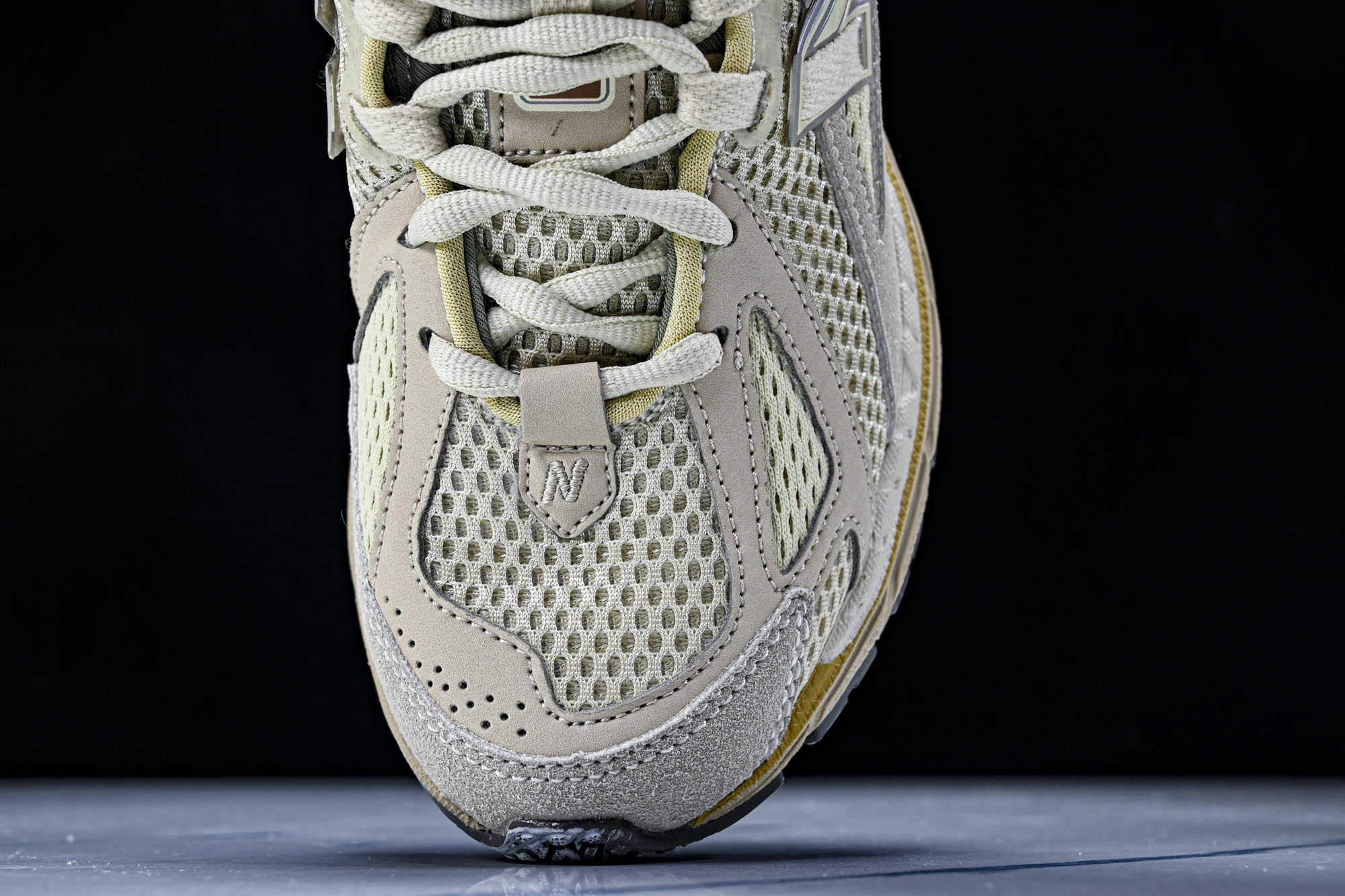 New Balance 1906系列复古老爹风休闲运动慢跑鞋M1906RAU #YZ010#鞋款灵感源自
