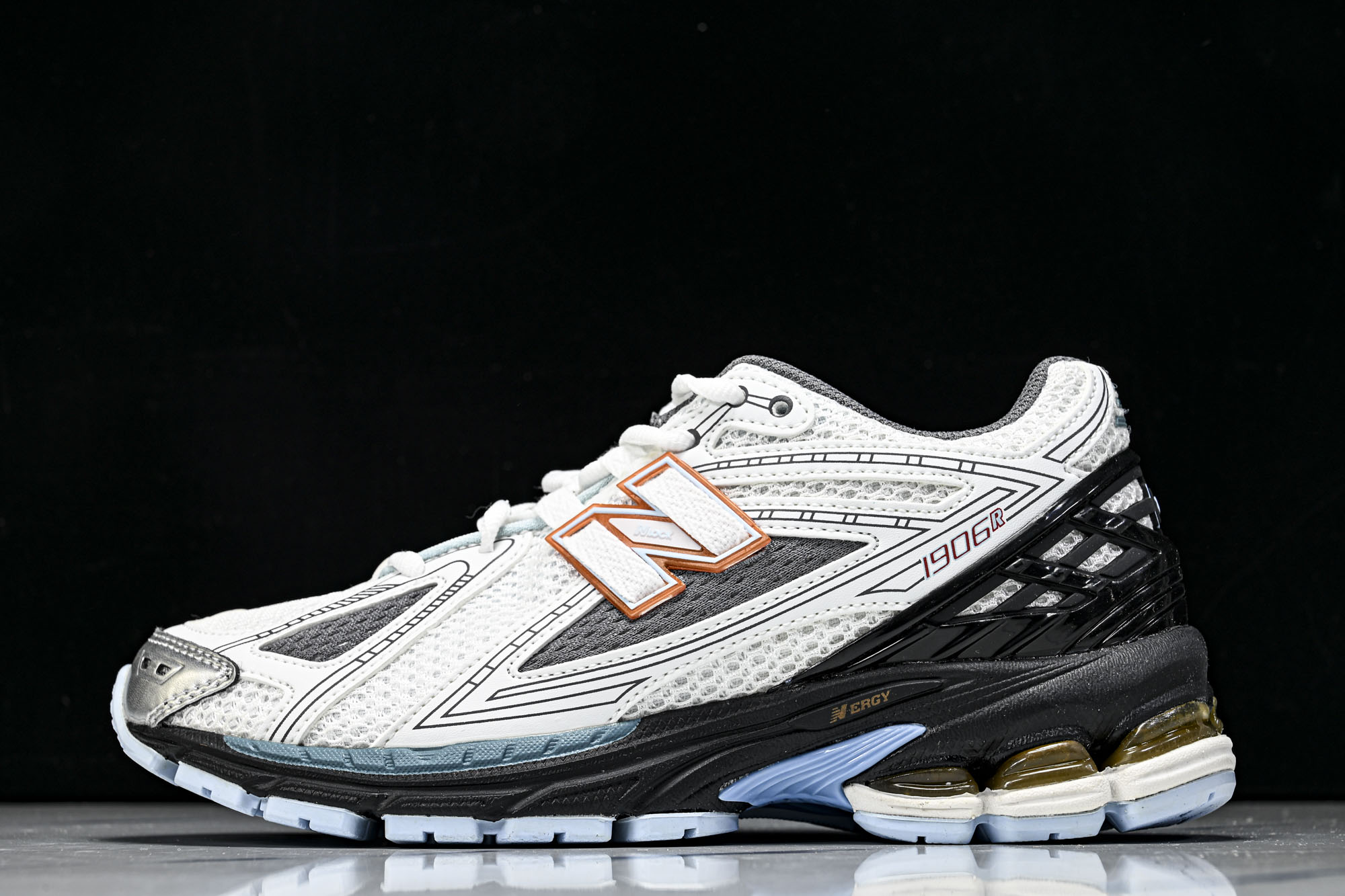 New Balance 1906系列复古老爹风休闲运动慢跑鞋M1906RBO #YZ010#鞋款灵感源自