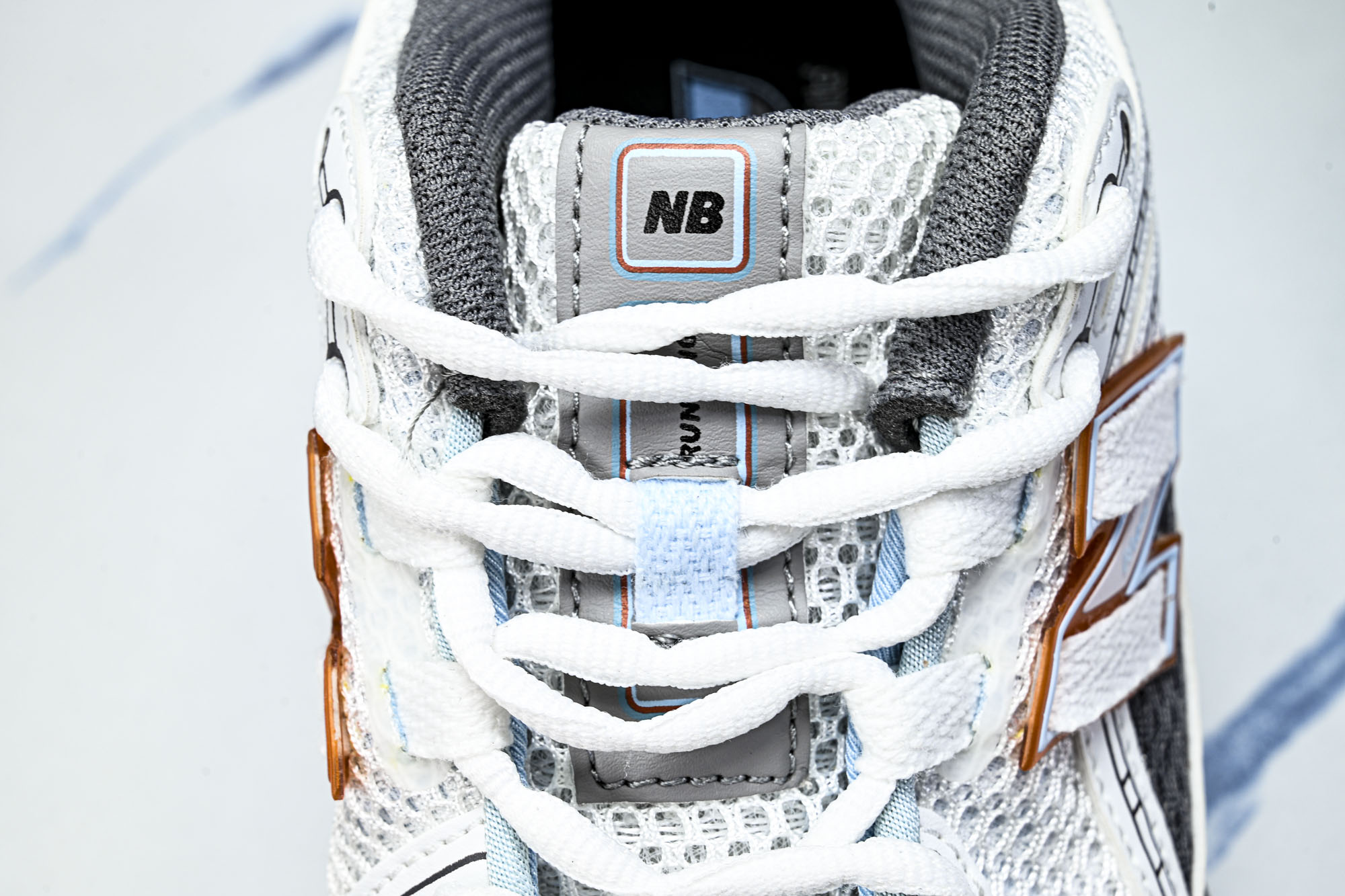 New Balance 1906系列复古老爹风休闲运动慢跑鞋M1906RBO #YZ010#鞋款灵感源自
