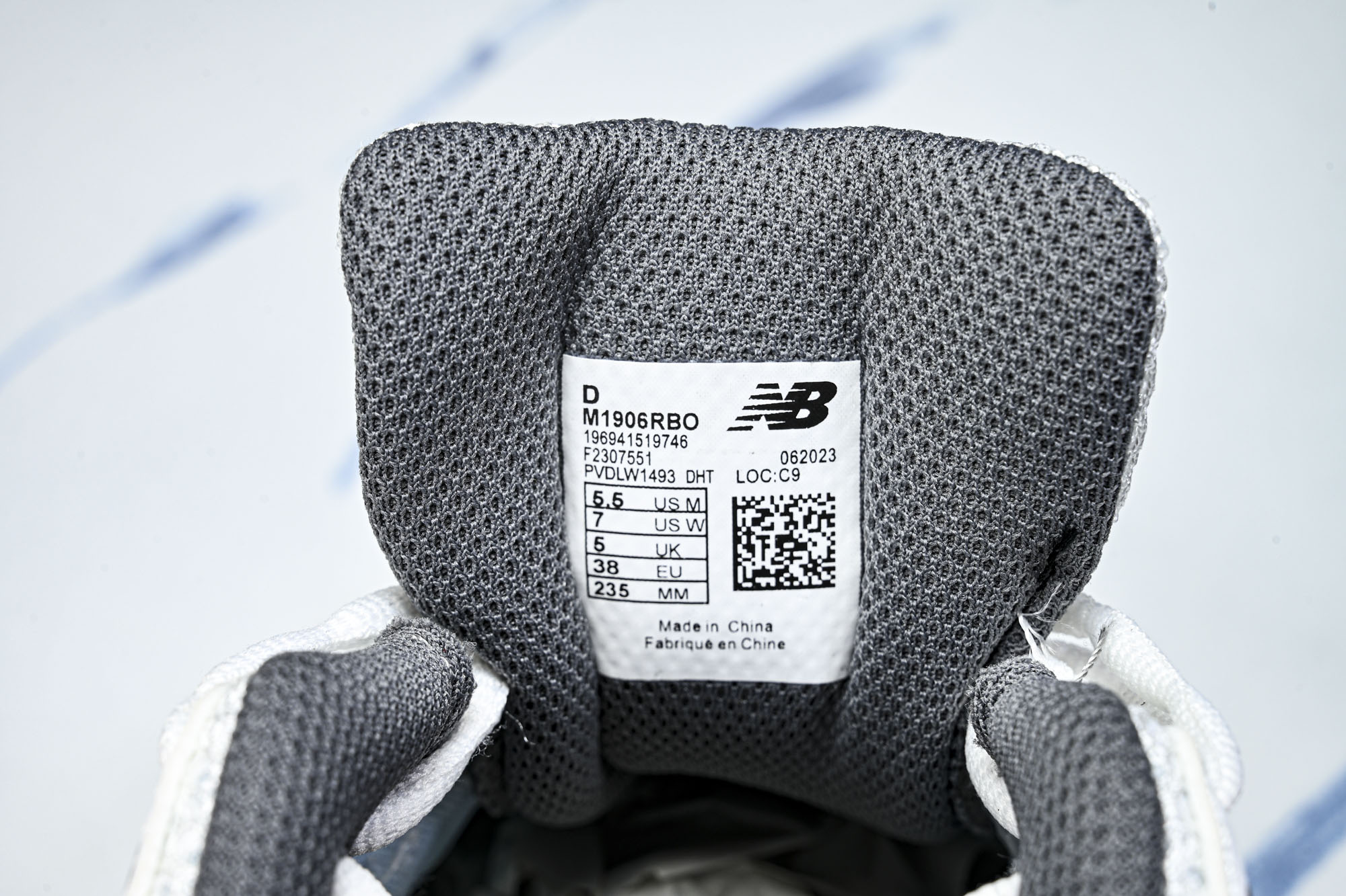 New Balance 1906系列复古老爹风休闲运动慢跑鞋M1906RBO #YZ010#鞋款灵感源自