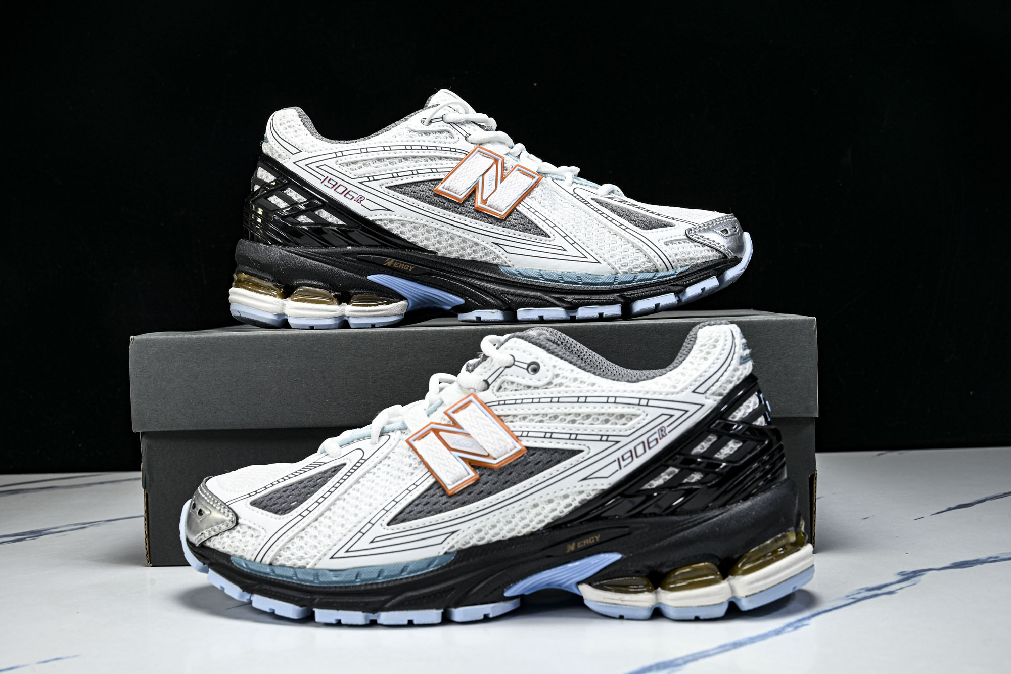 New Balance 1906系列复古老爹风休闲运动慢跑鞋M1906RBO #YZ010#鞋款灵感源自