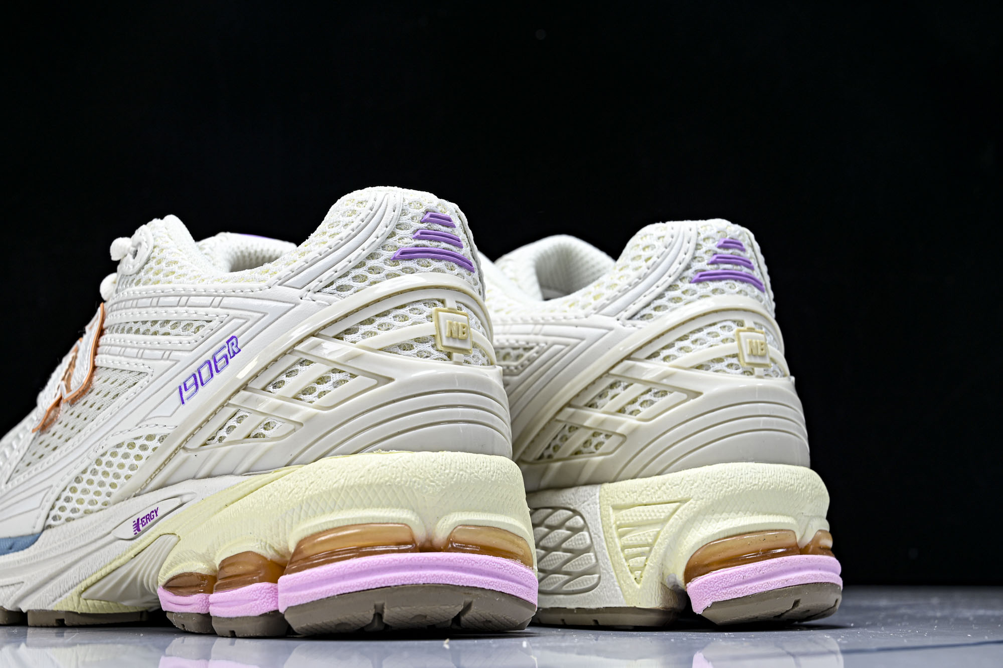 New Balance 1906系列复古老爹风休闲运动慢跑鞋M1906RBP #YZ010#鞋款灵感源自
