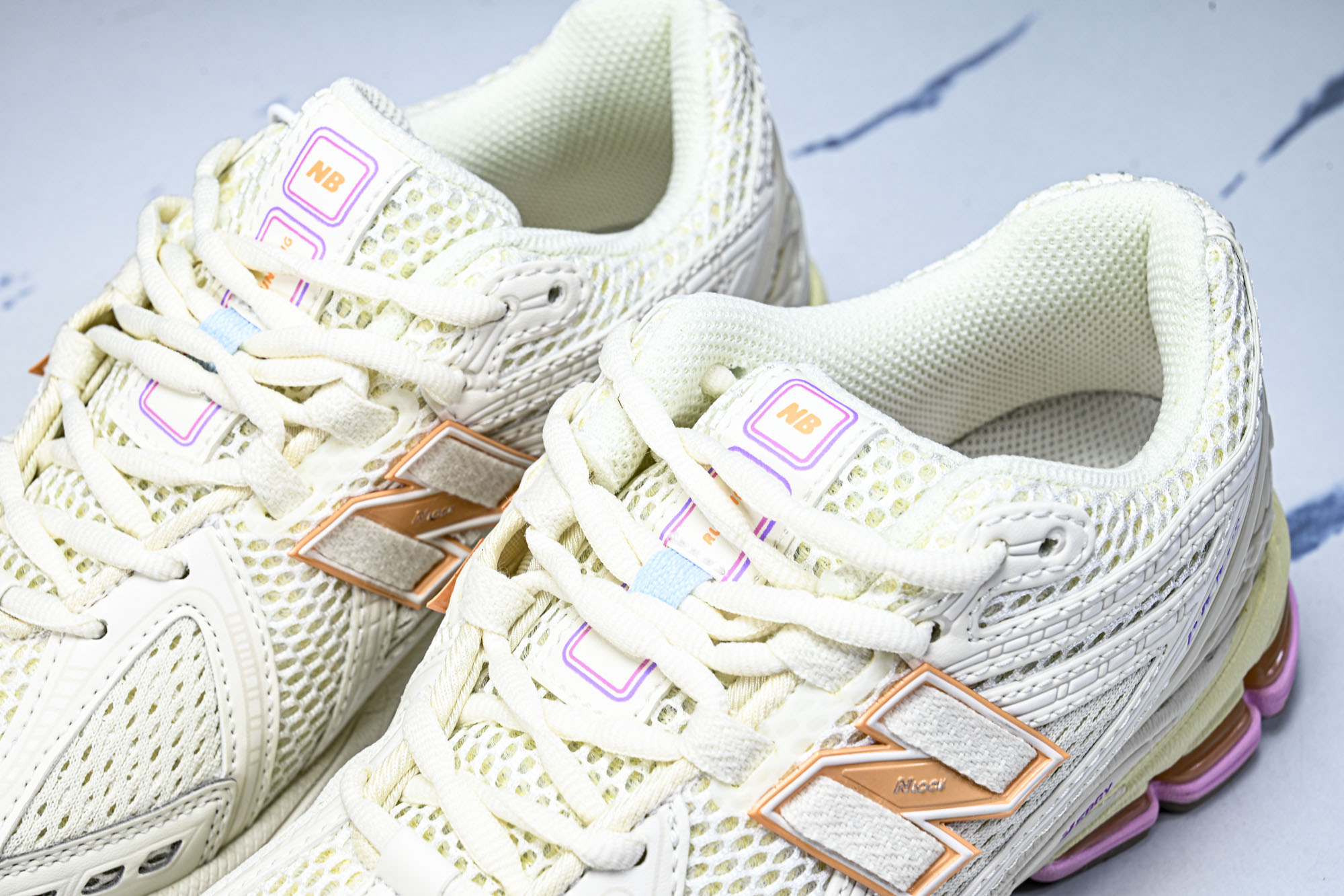 New Balance 1906系列复古老爹风休闲运动慢跑鞋M1906RBP #YZ010#鞋款灵感源自