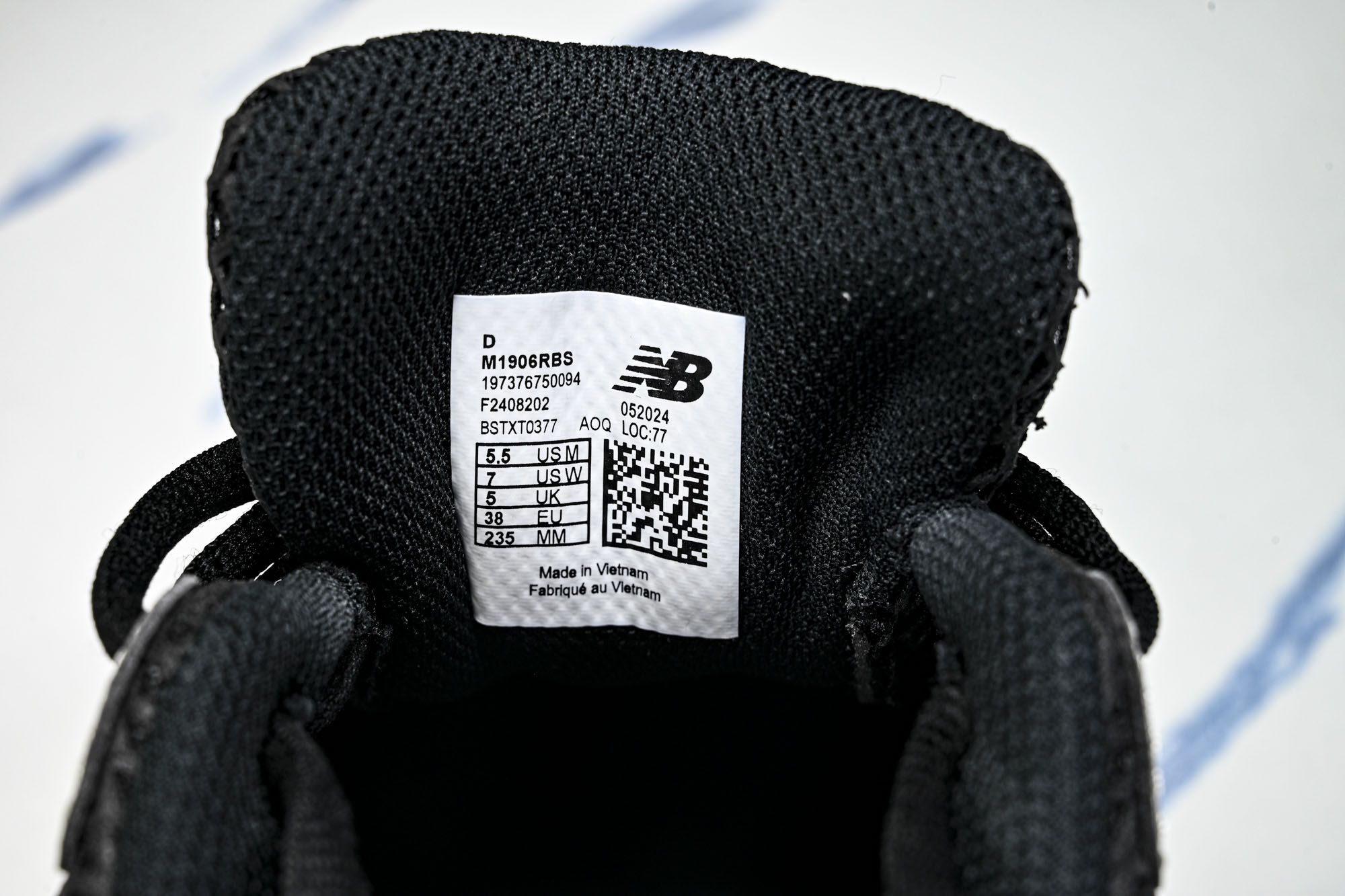 New Balance 1906系列复古老爹风休闲运动慢跑鞋M1906RBS #YZ010#鞋款灵感源自